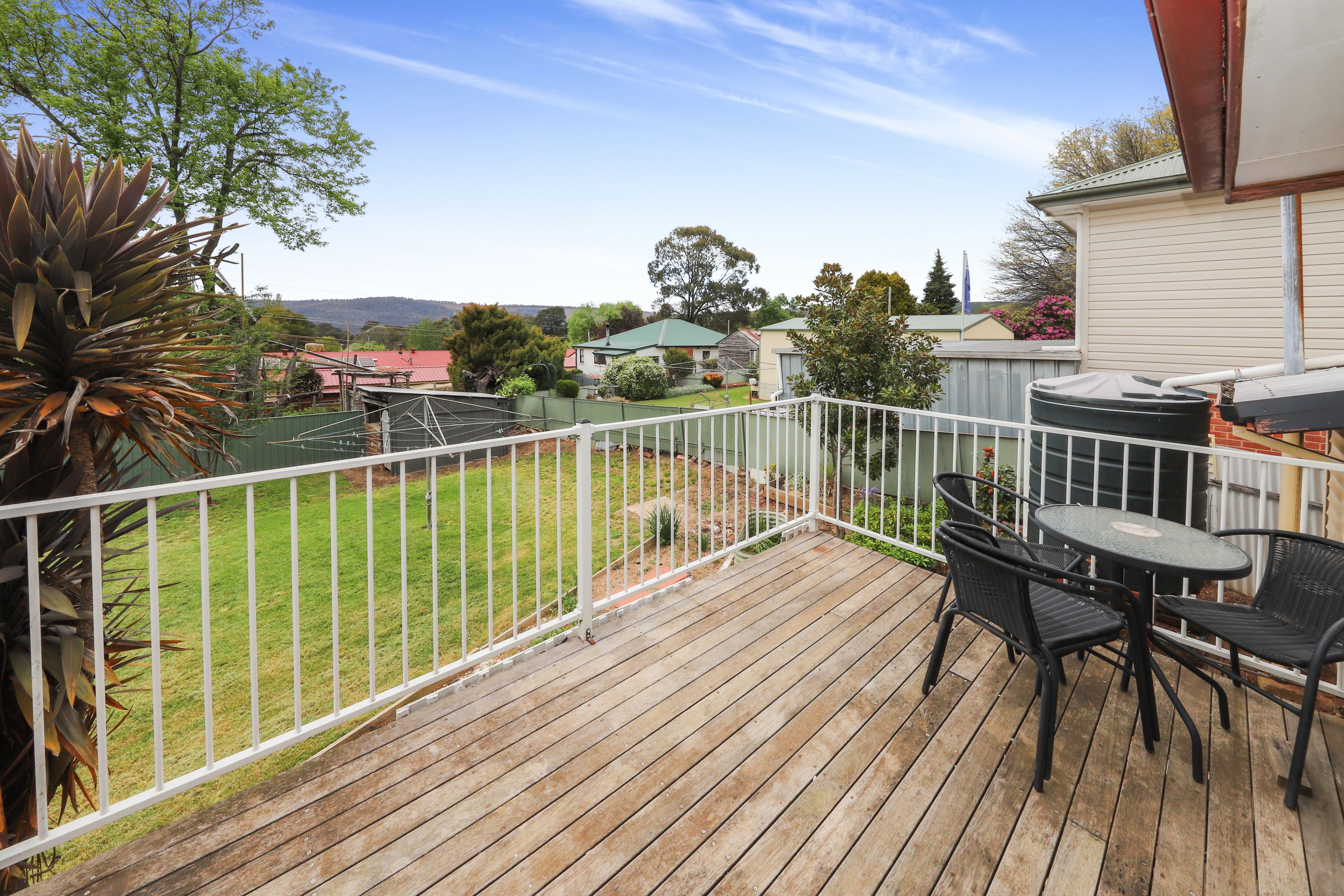 21 Coorabel Avenue — photo 8 of 11