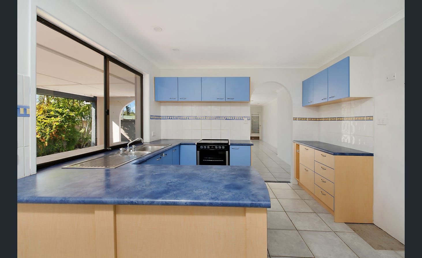 2 Bluebird Parade, Bokarina, QLD 4575
