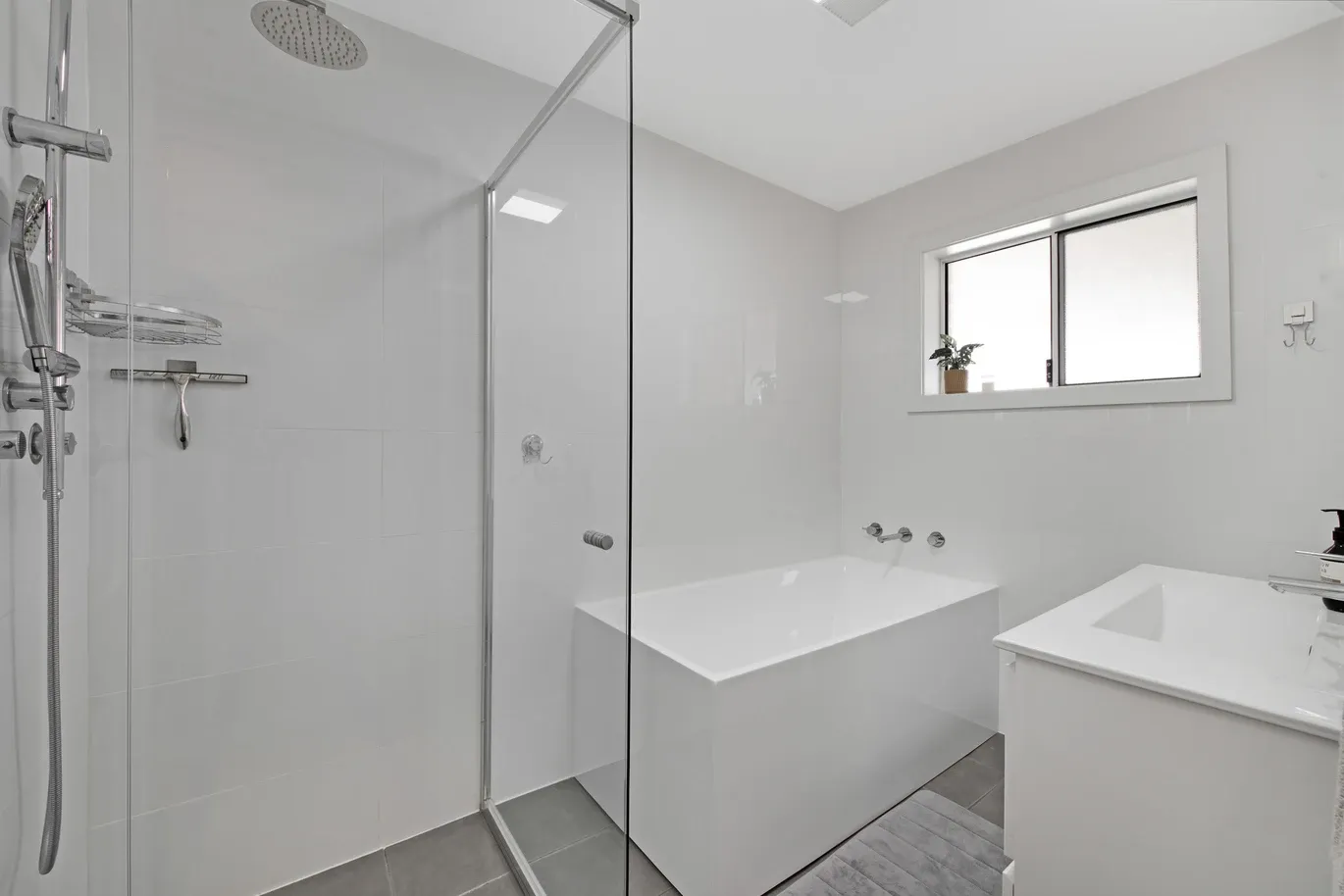 38 St Clair Avenue — photo 9 of 11