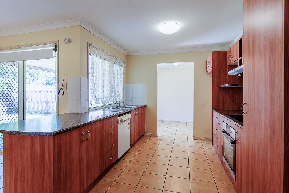 29 Allenby Drive, Meadowbrook, QLD 4131