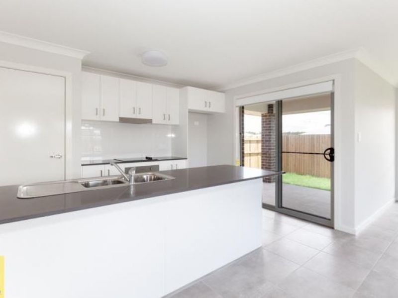 4 Coldstream Street, Pimpama, QLD 4209
