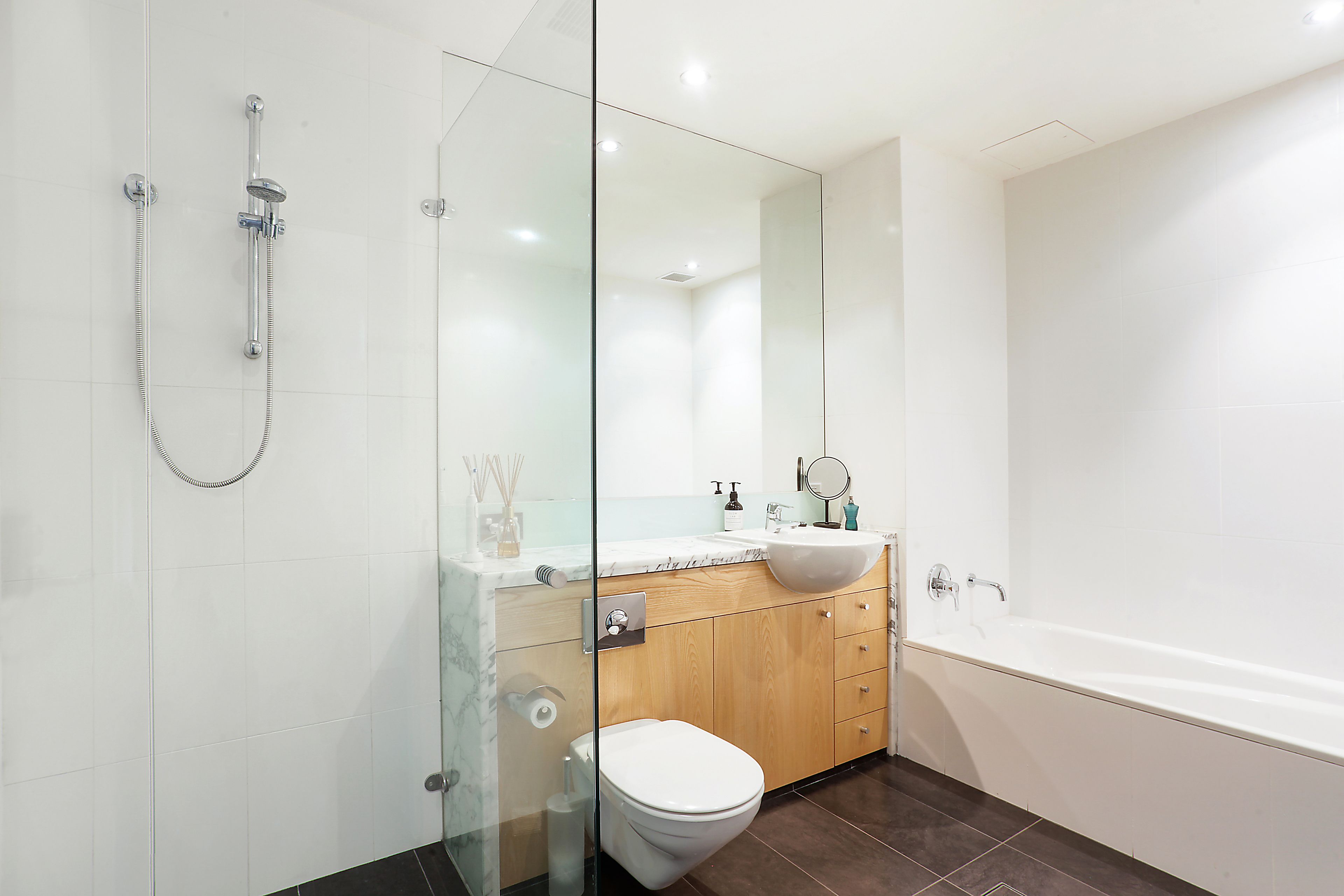 16/8 Bellevue Road — photo 4 of 6