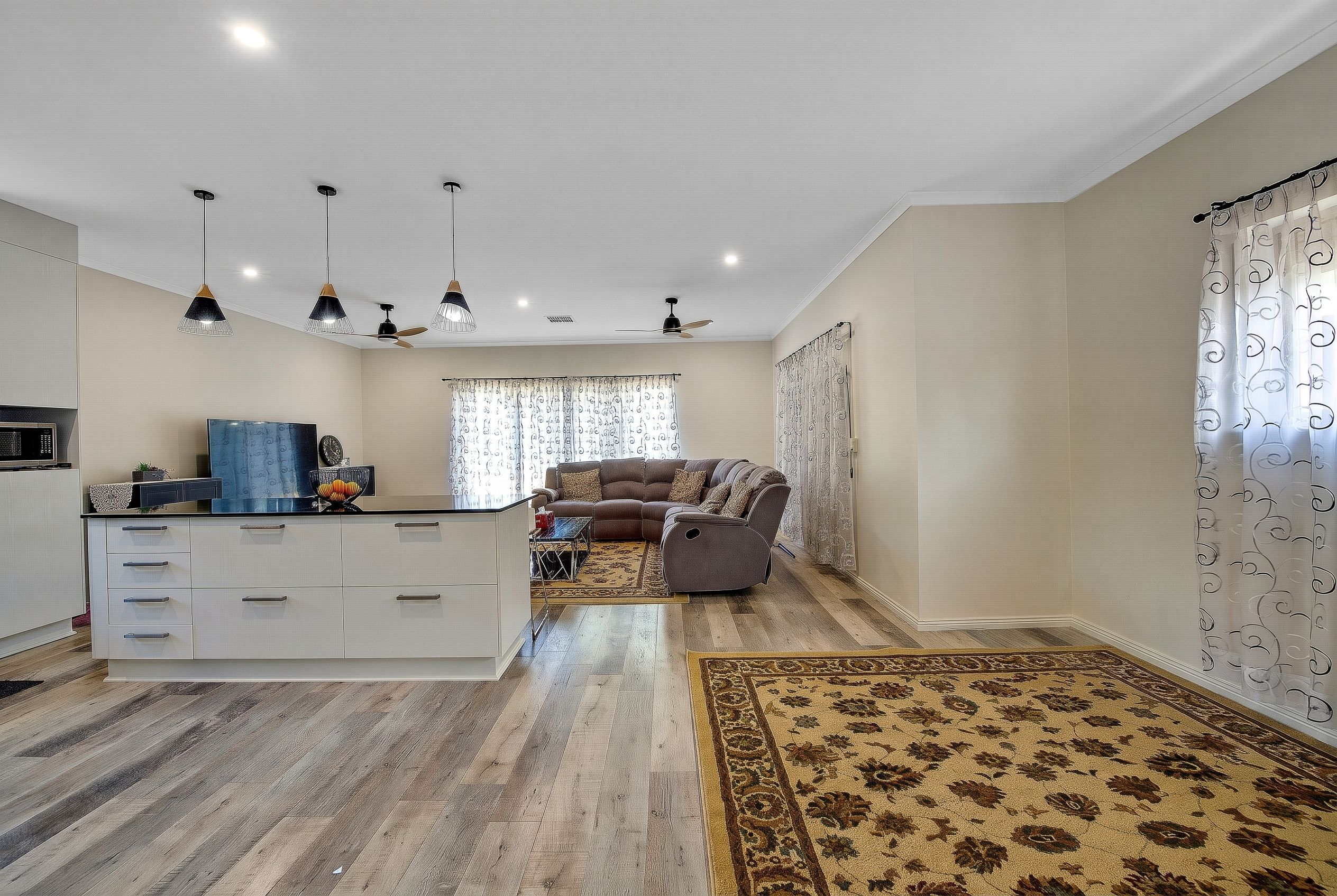 39B Hayles Road — photo 6 of 20