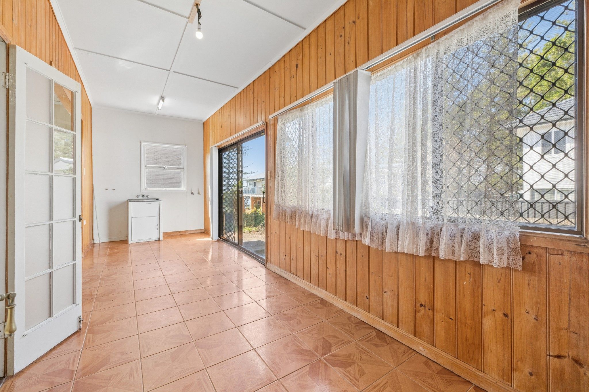 1 Duffield Road — photo 11 of 19