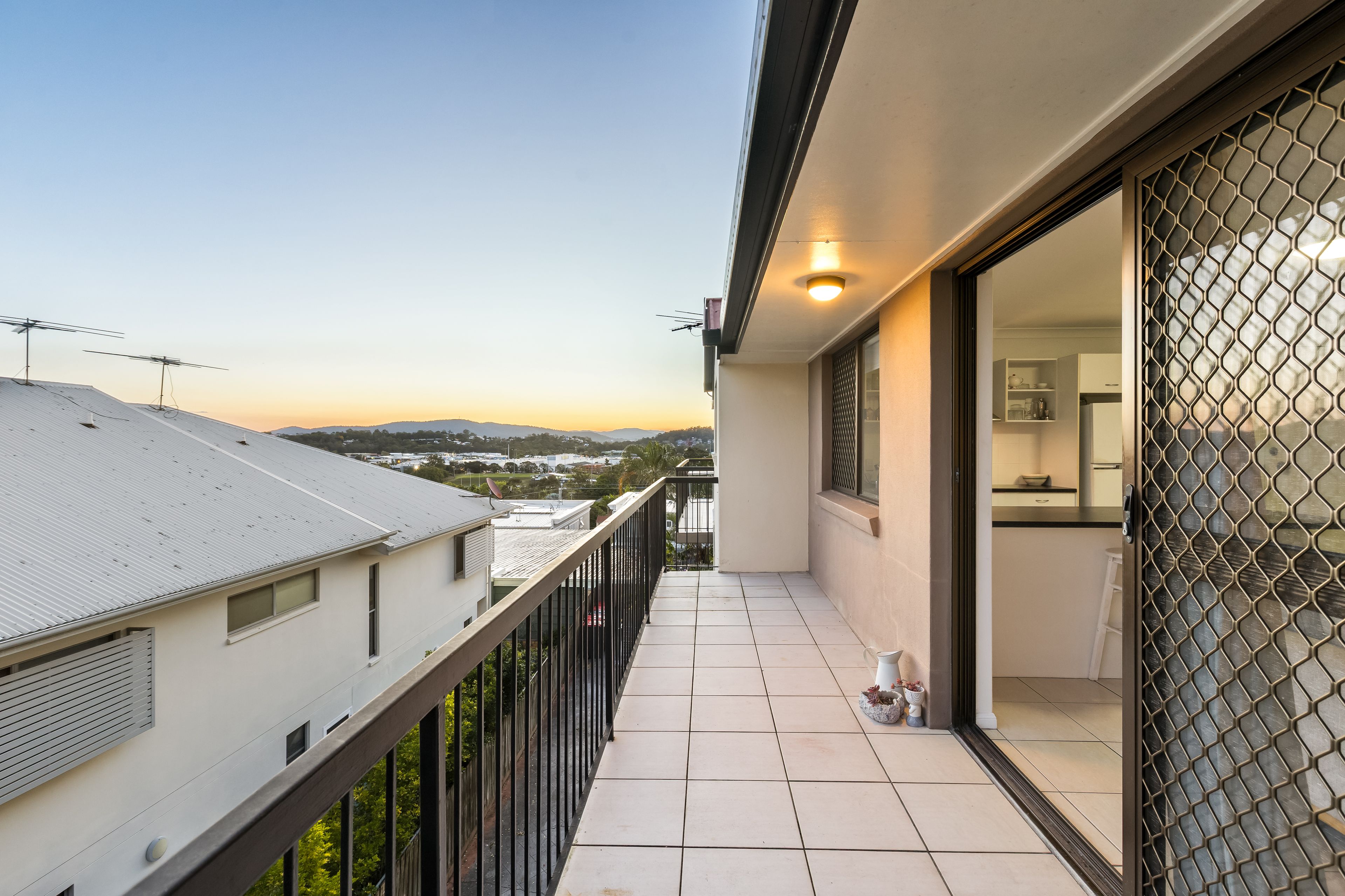 5/49 Victoria Terrace — photo 6 of 22