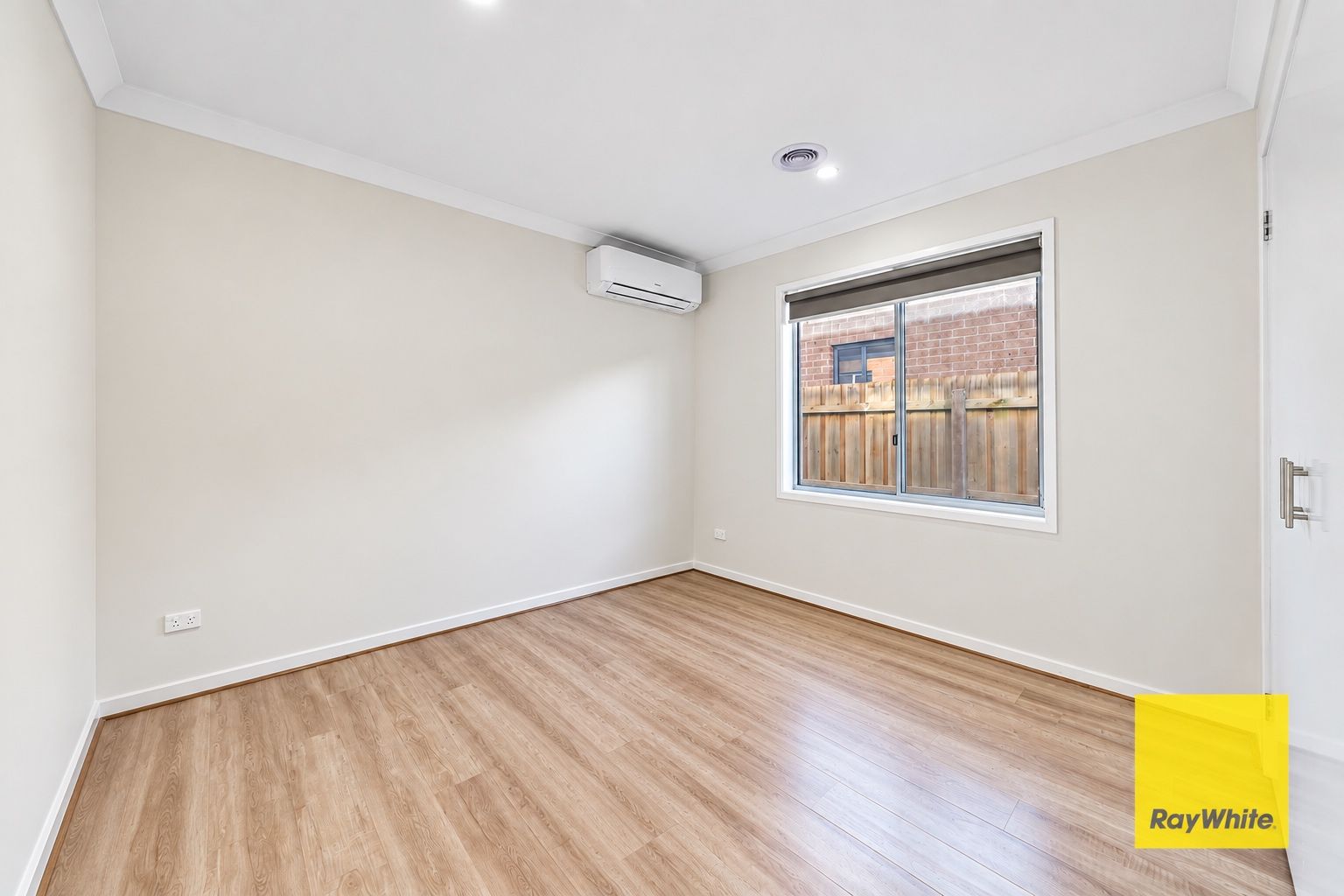 7 Mingay Close — photo 14 of 22