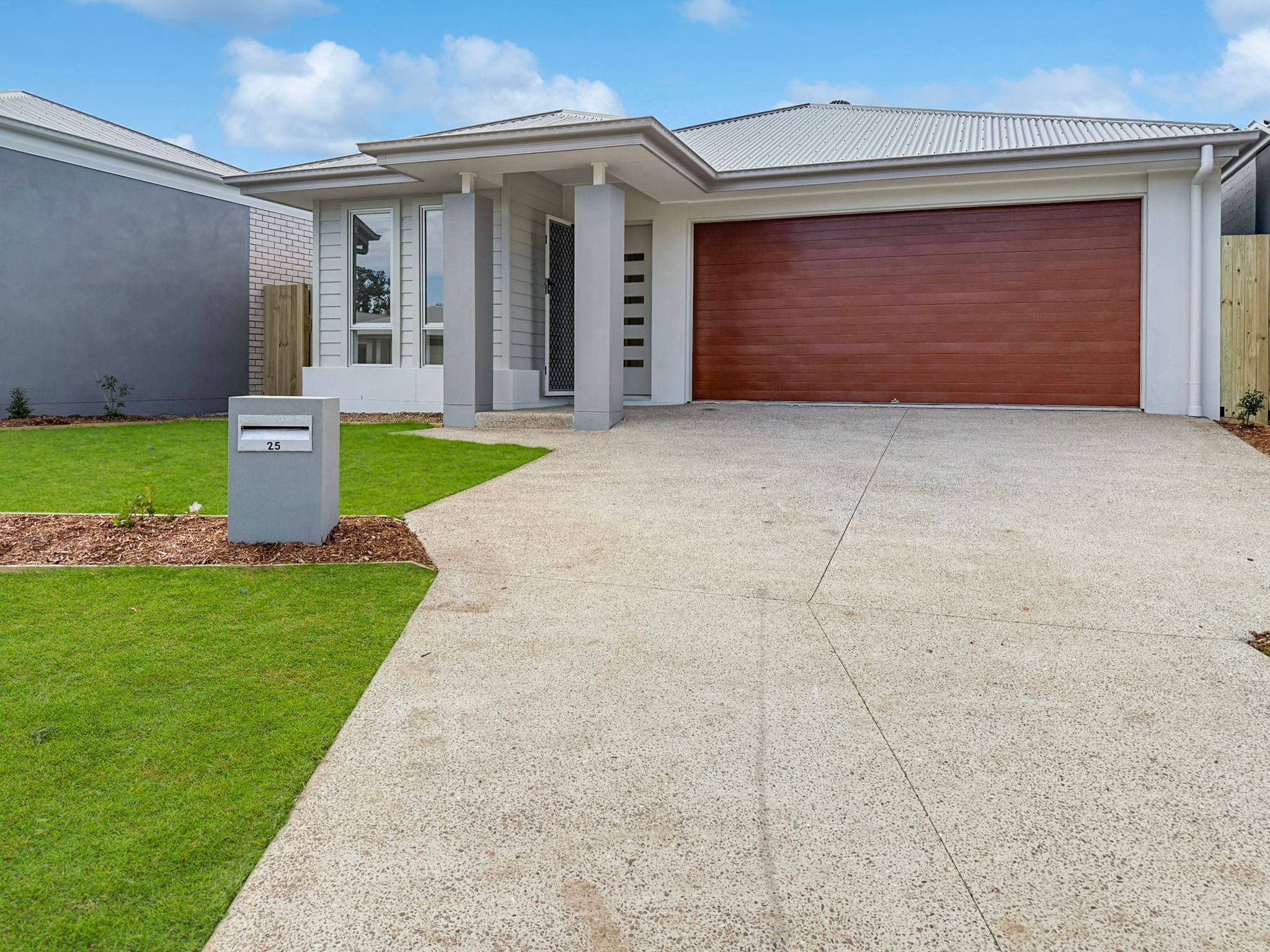 25 Calthorpe Court, Morayfield, QLD 4506