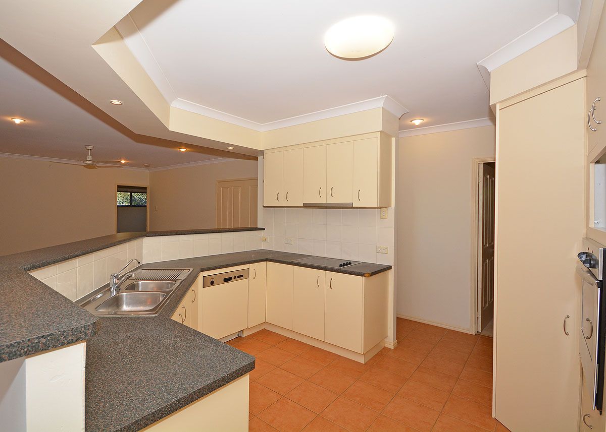 12 Rathdowne Court, Urraween, QLD 4655