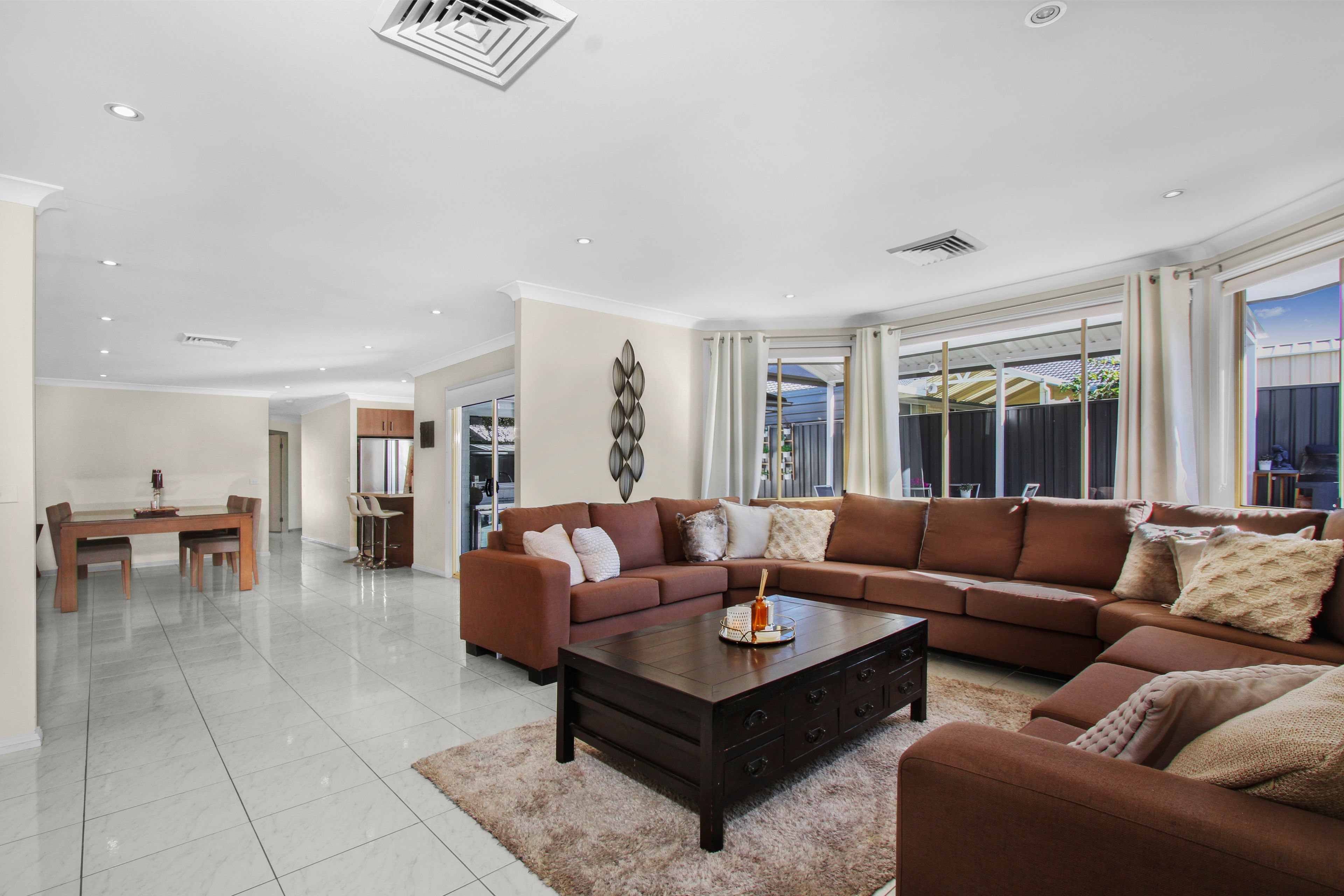 19 Port Macquarie Avenue, Hoxton Park, NSW 2171