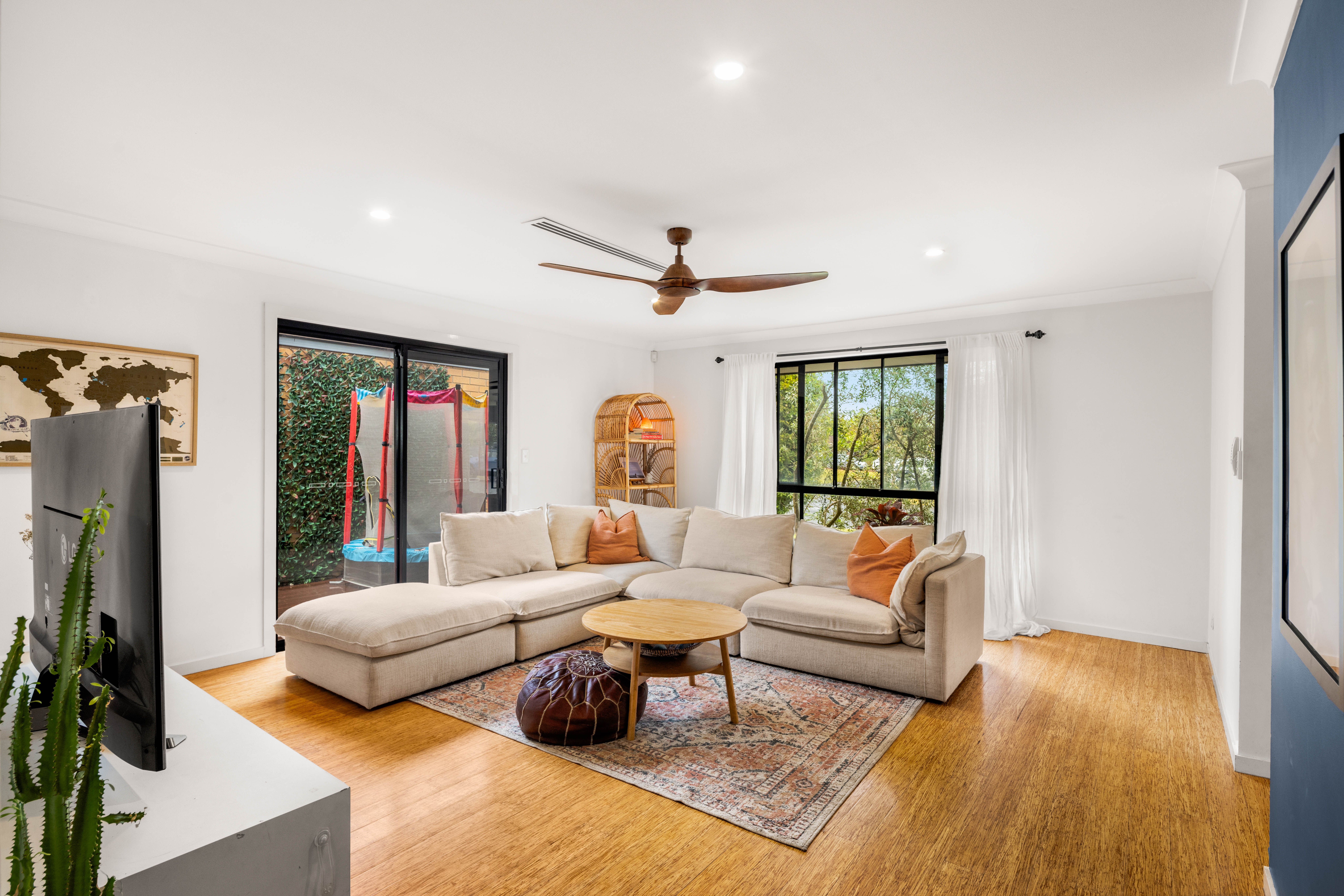 16 Mojave Drive — photo 3 of 30