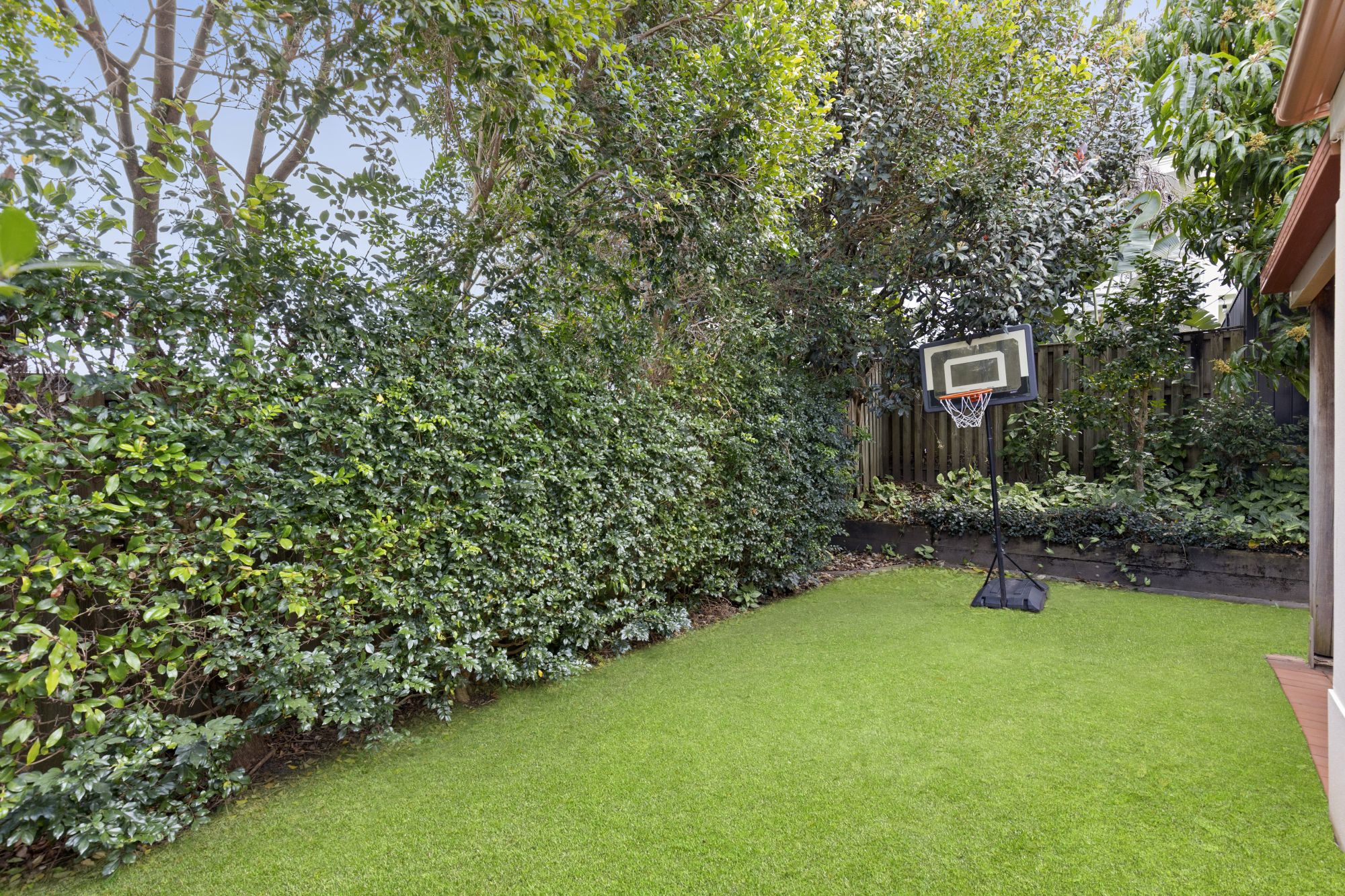14 Tuggerah Close — photo 18 of 30