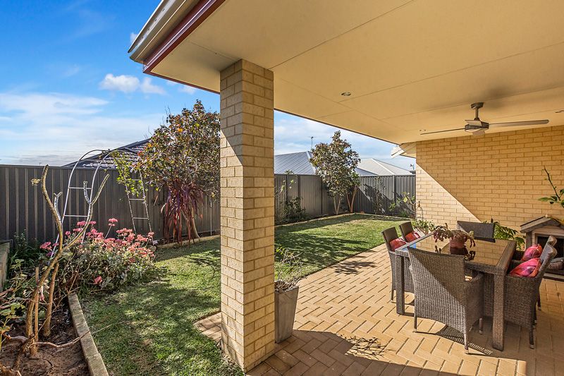 6 Vickers Road — photo 20 of 20