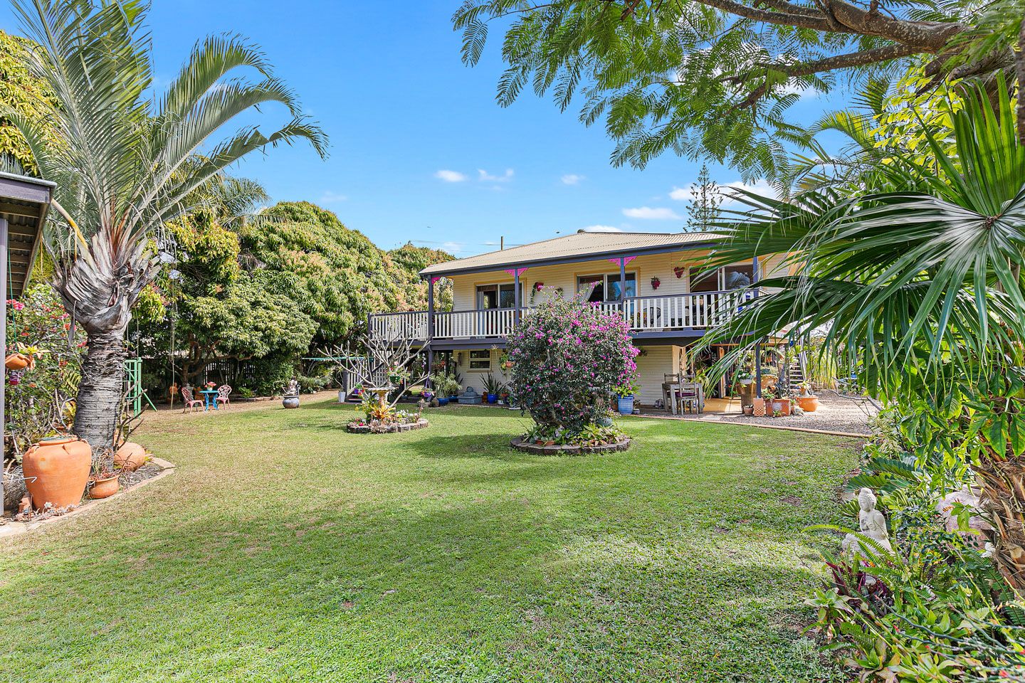 85 Corfield Street, Point Vernon, QLD 4655