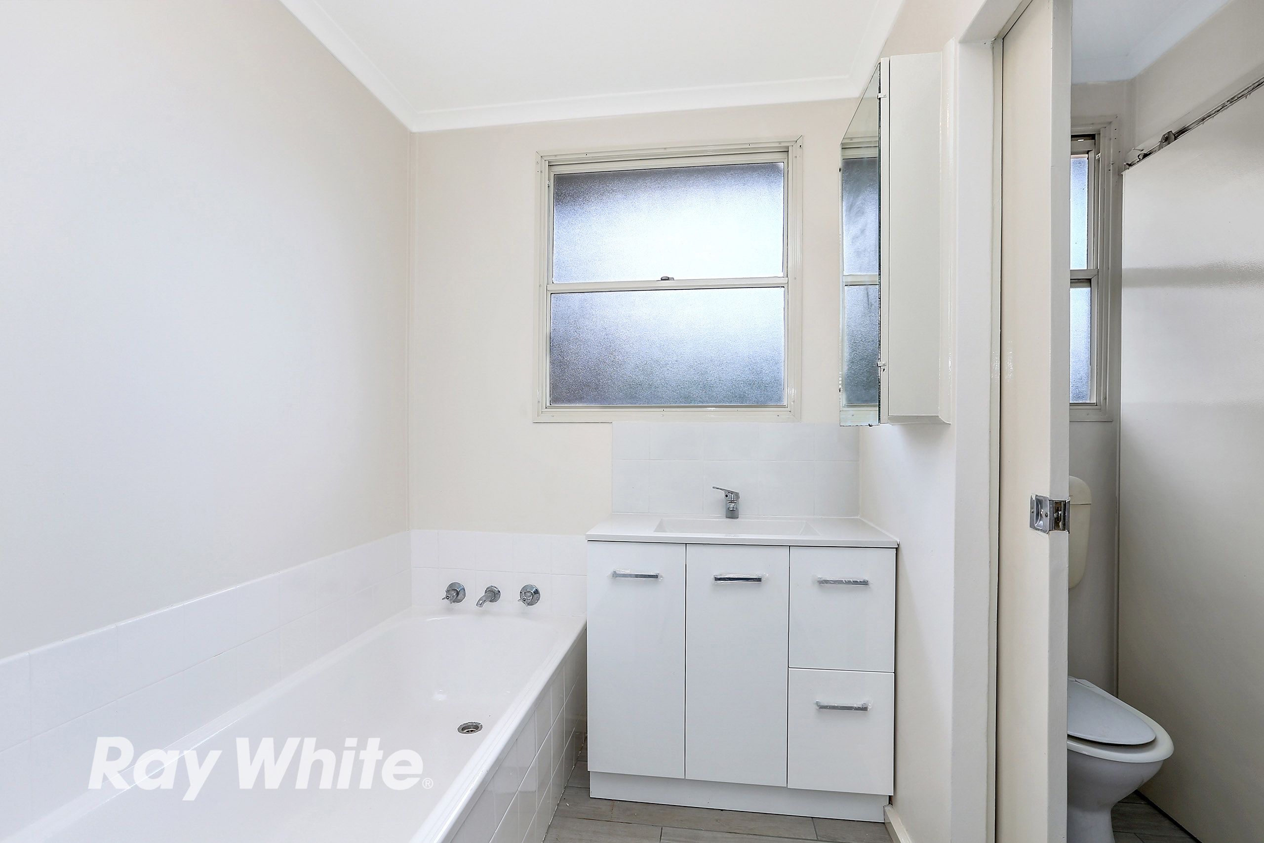 10 Goodwin Court, Corio, VIC 3214