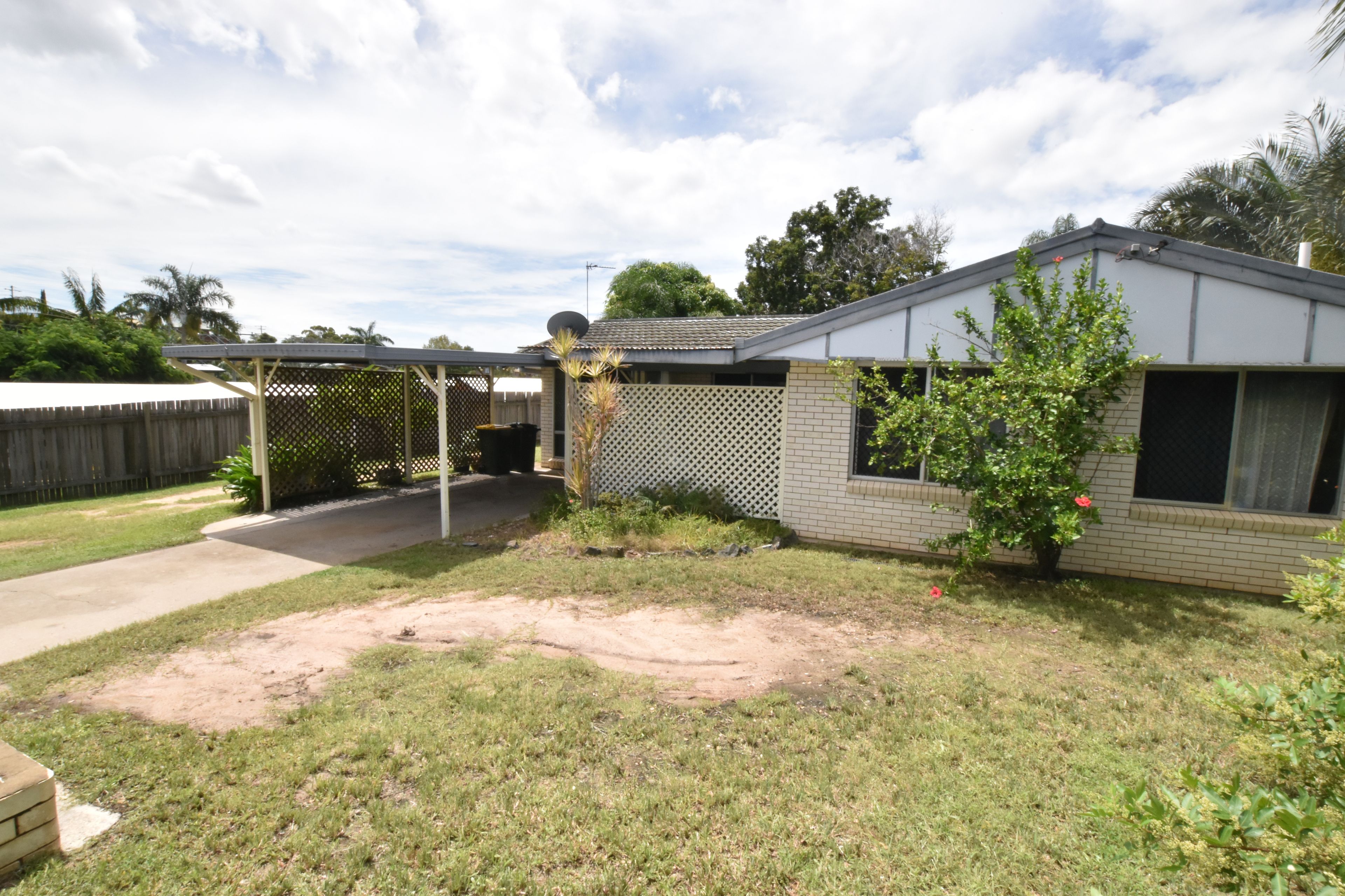 13 Canberra Street, Clinton, QLD 4680