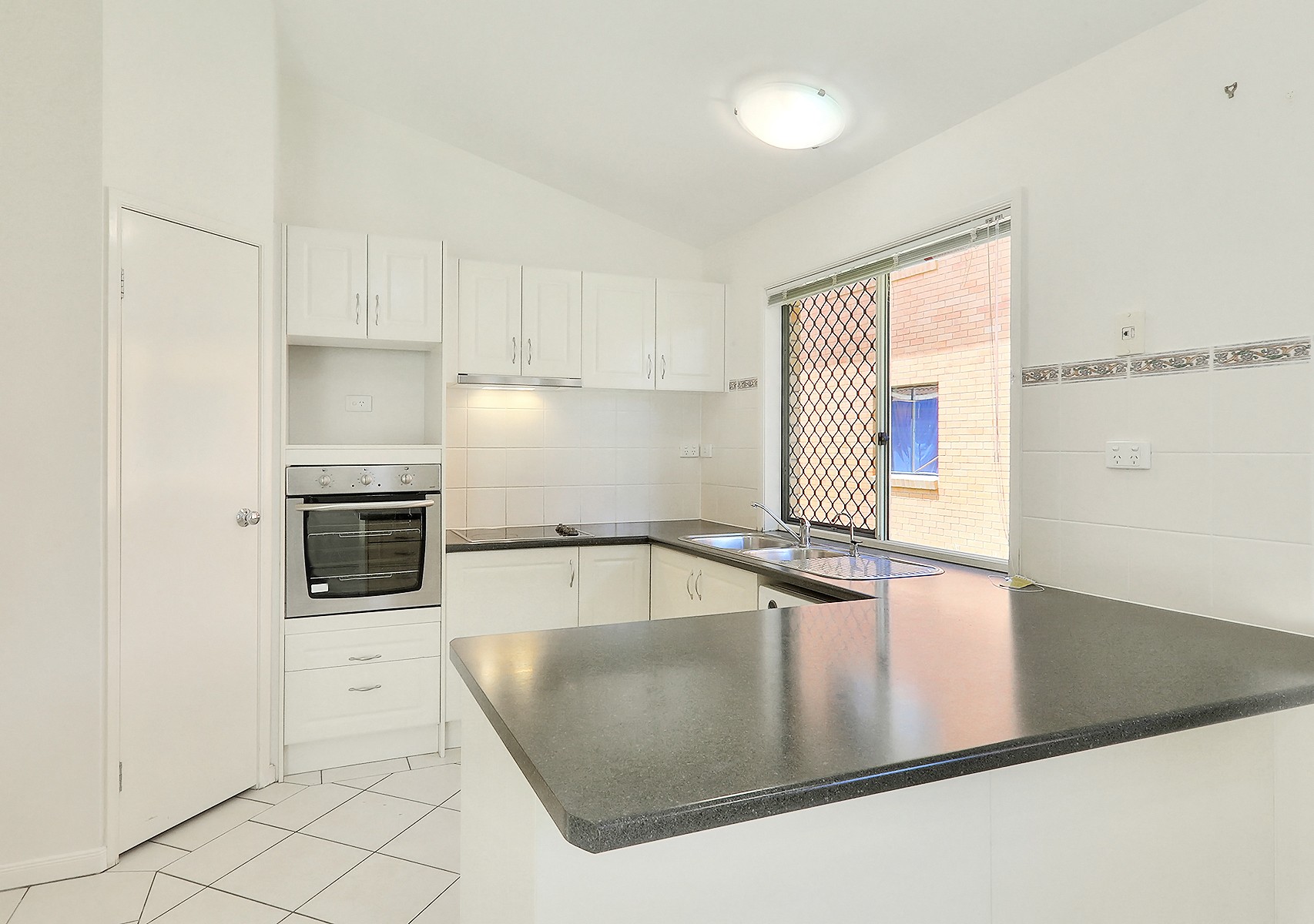 34 Bolton Street, Eight Mile Plains, QLD 4113