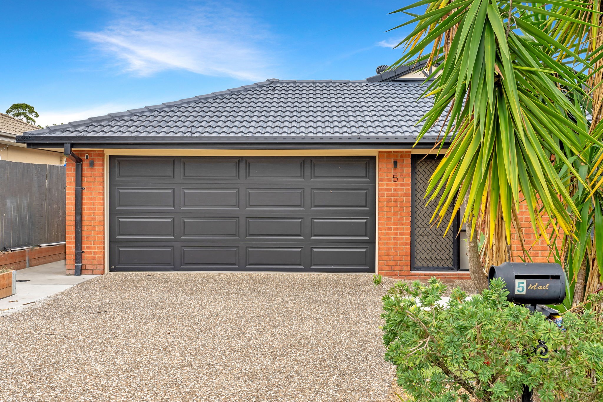 5 Zara Way, Heritage Park, QLD 4118