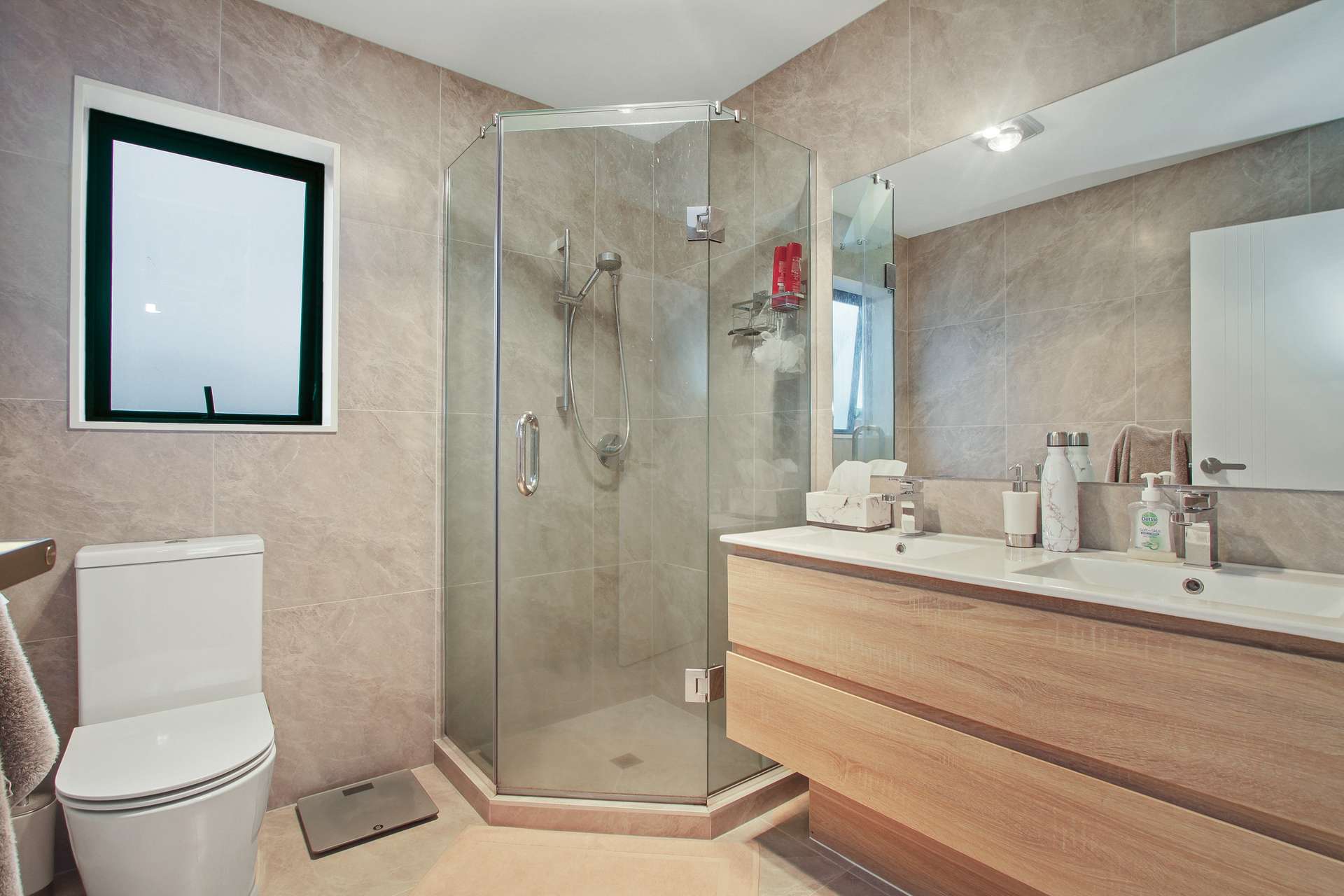 118D Mount Smart Road photo 15