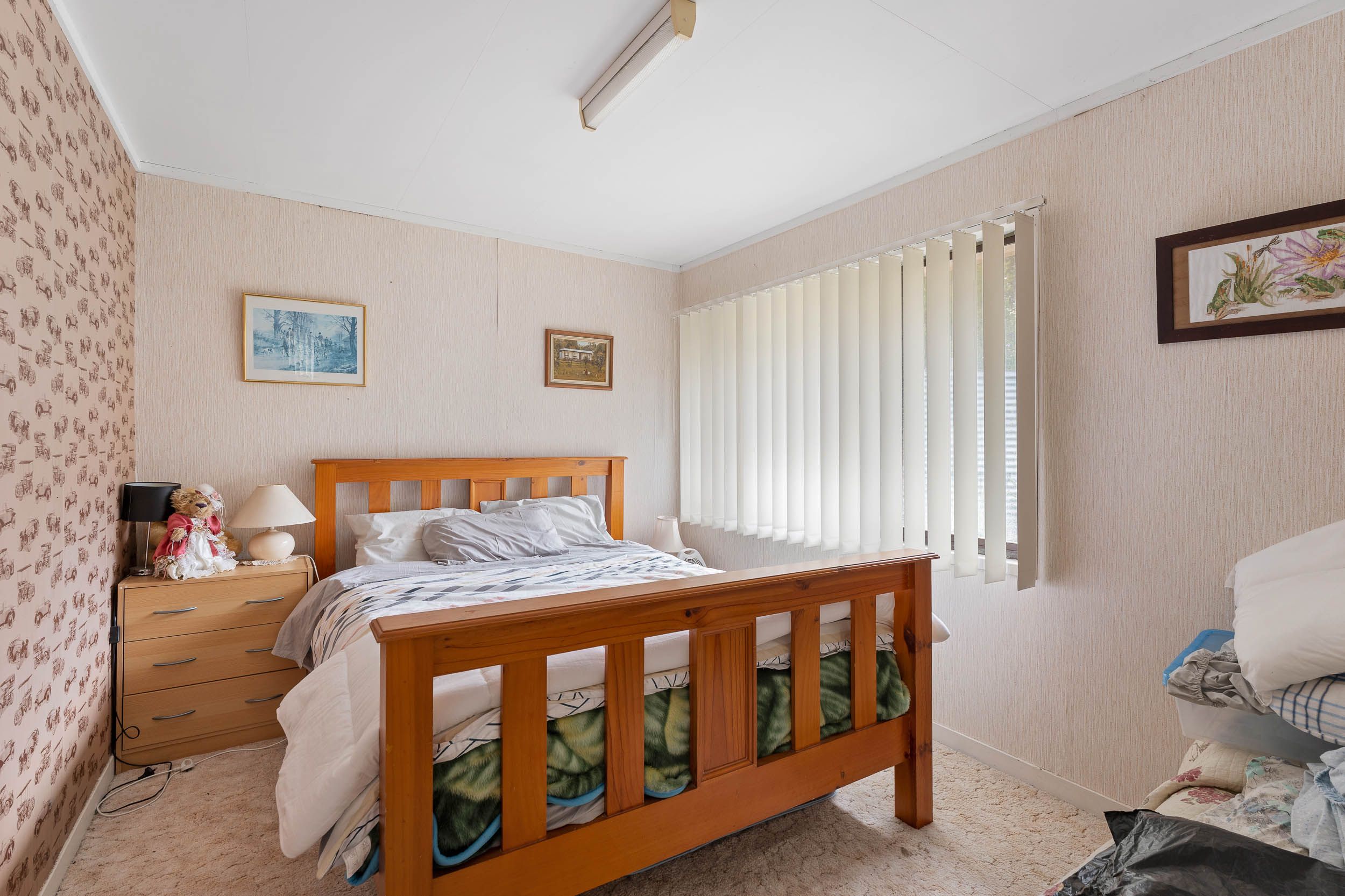 182 Arthurs Road Towrang via — photo 4 of 16