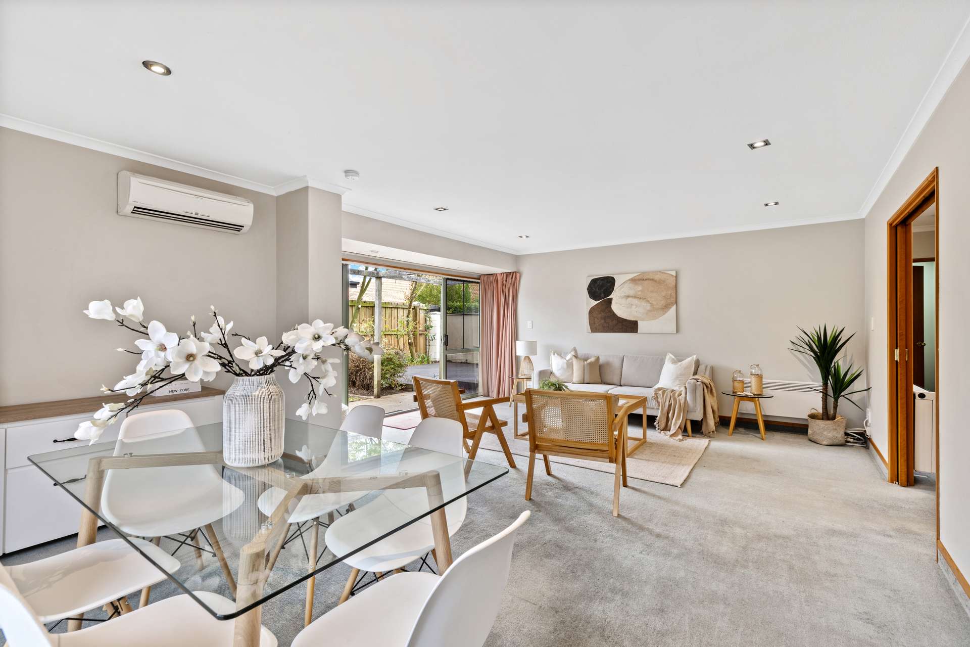 1/5 Andybrae Lane photo 4