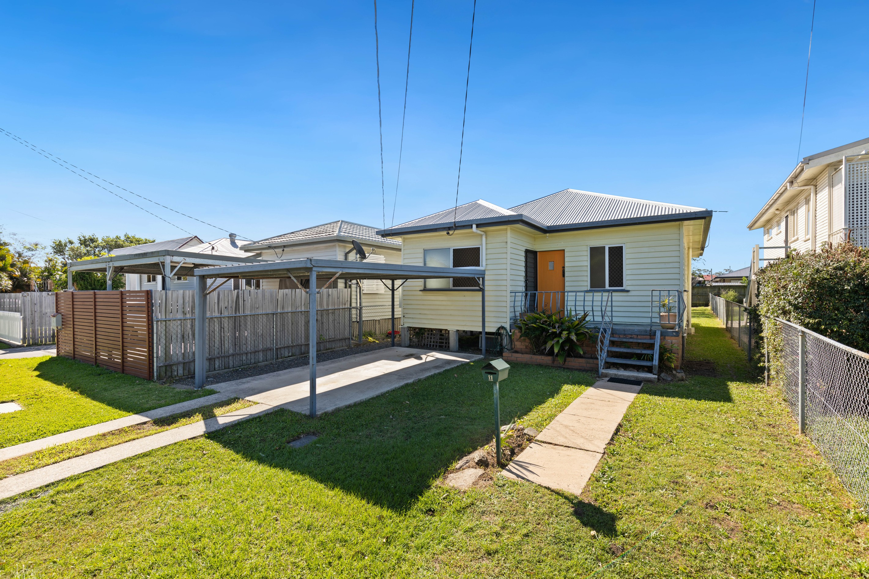 11 Burralong Street, Deagon, QLD 4017
