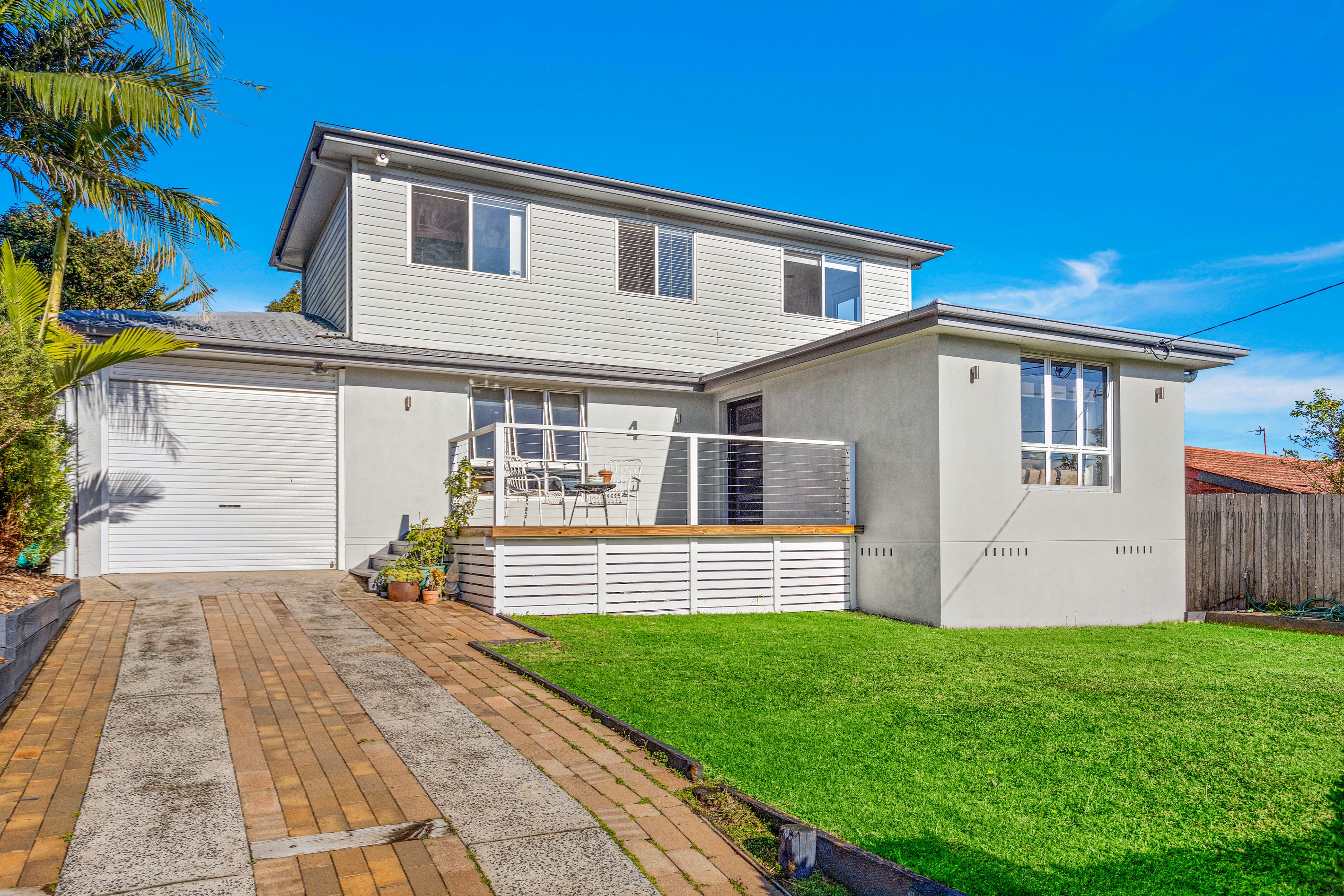 4 Cox Parade, Mount Warrigal, NSW 2528