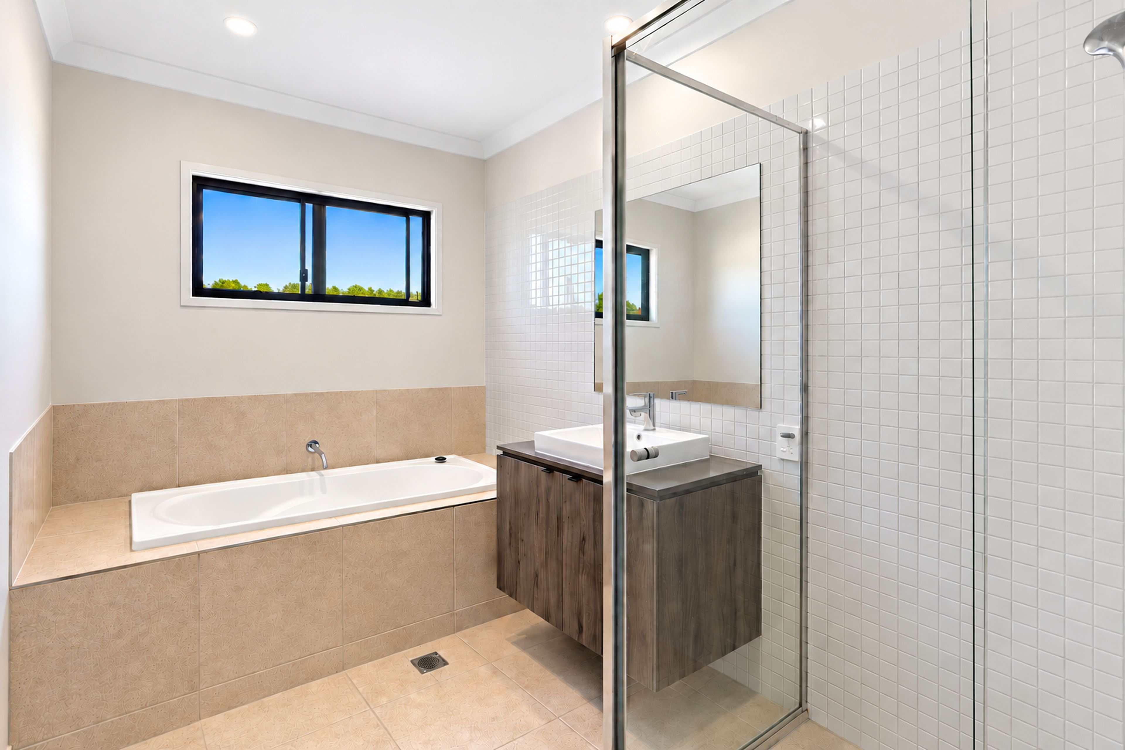 2/5 Olearia Street — photo 12 of 20
