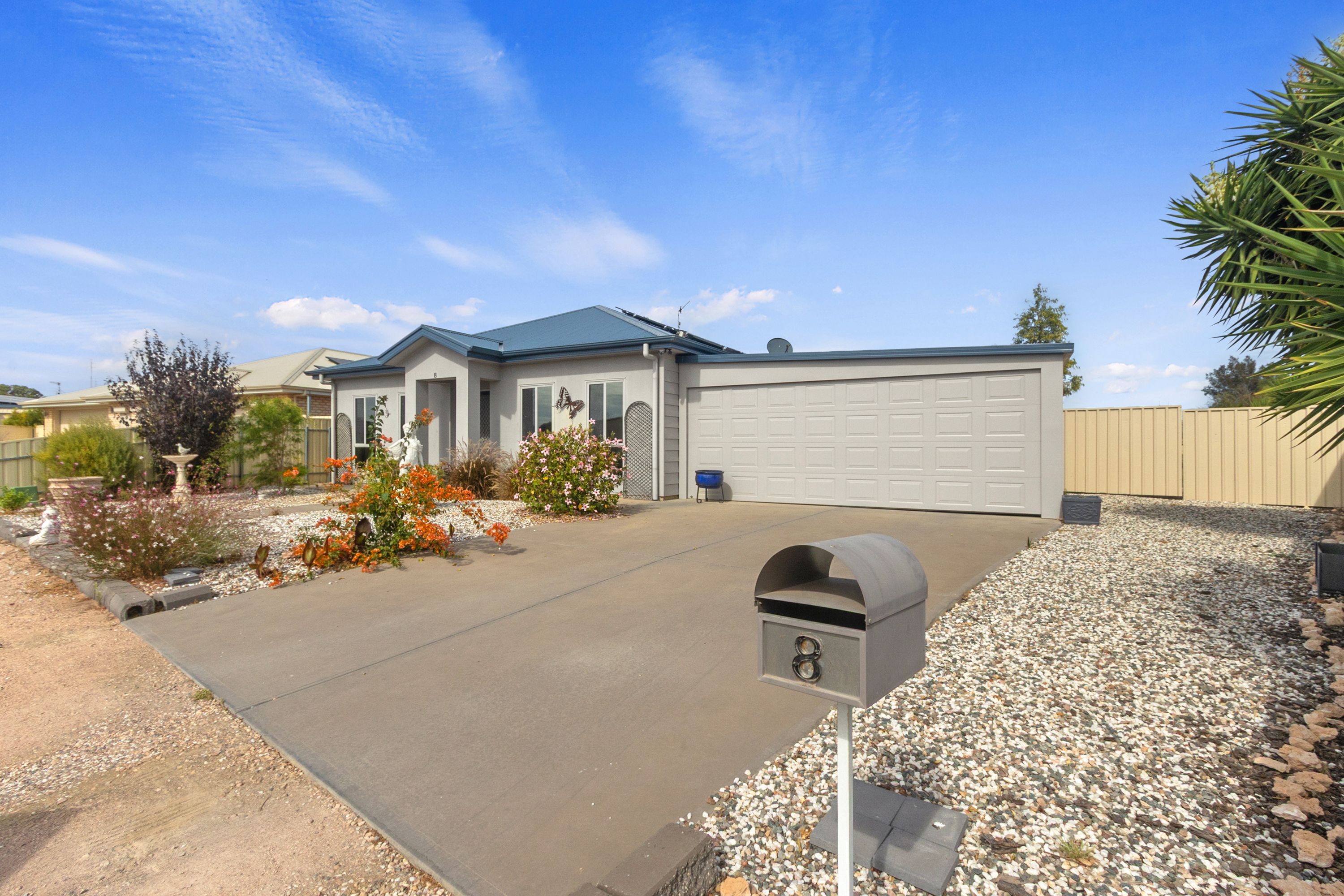 8 Deer Court, Wallaroo, SA 5556