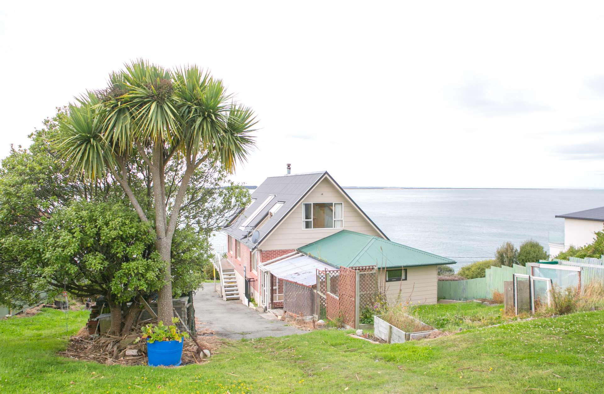 14 Marine Parade photo 26