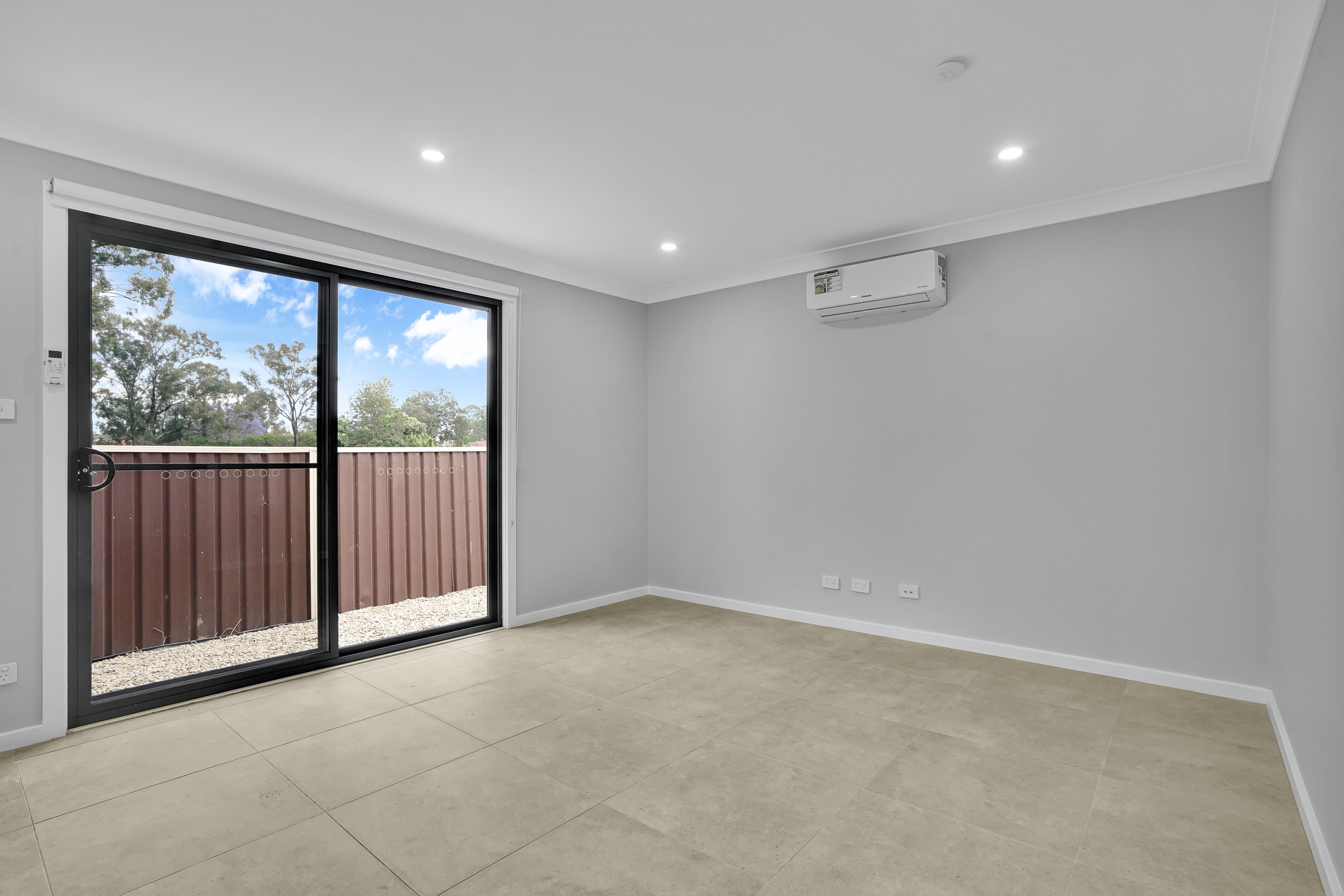 24B Parkes Crescent, Blackett, NSW 2770