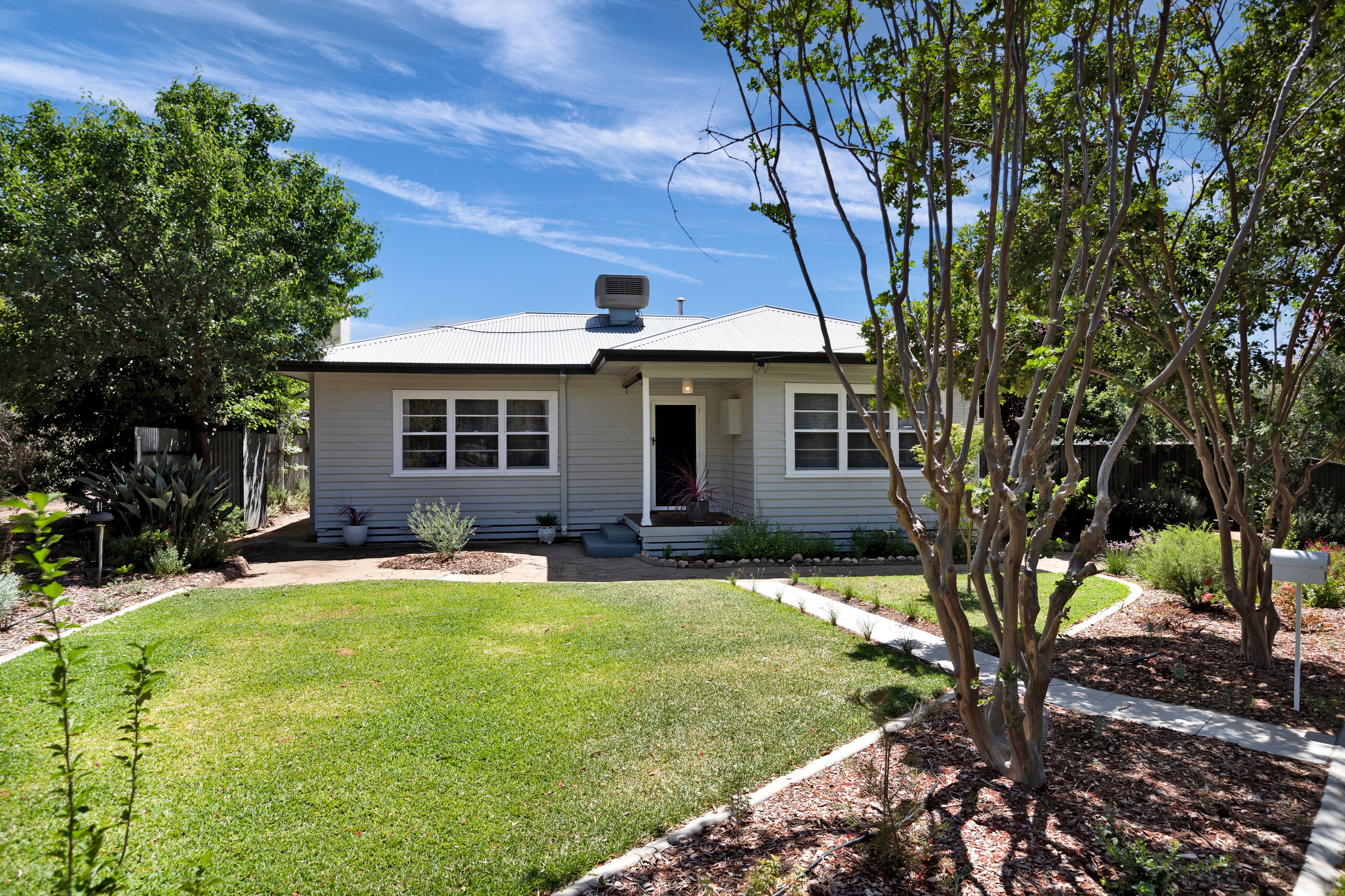 31 Tecoma Street, Red Cliffs, VIC 3496