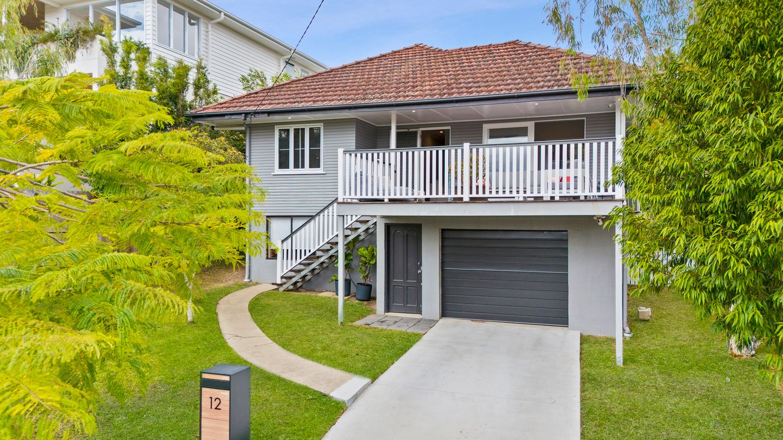 12 Allamanda Street, Fairfield, QLD 4103