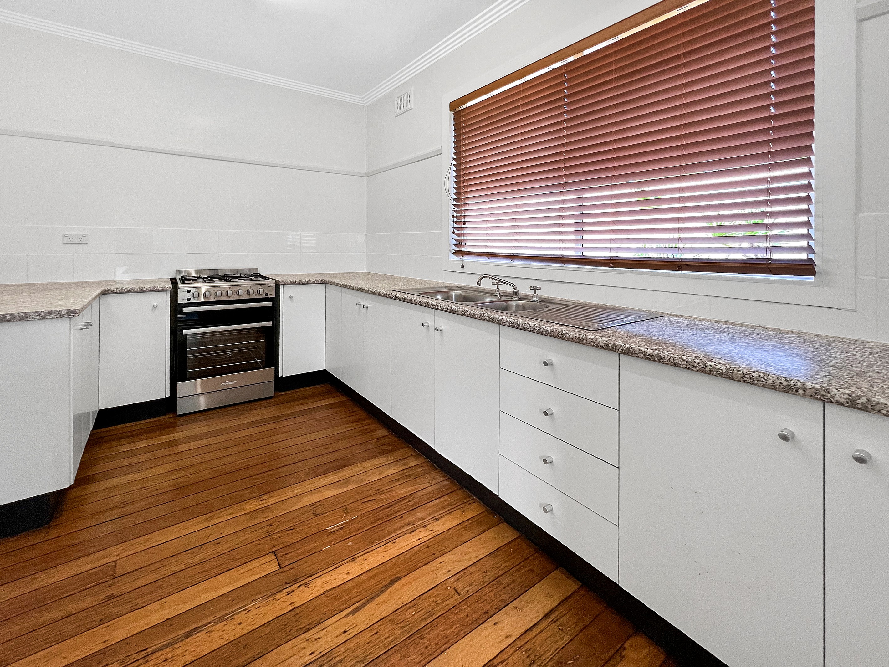 31 Jarrett Street, Toronto, NSW 2283