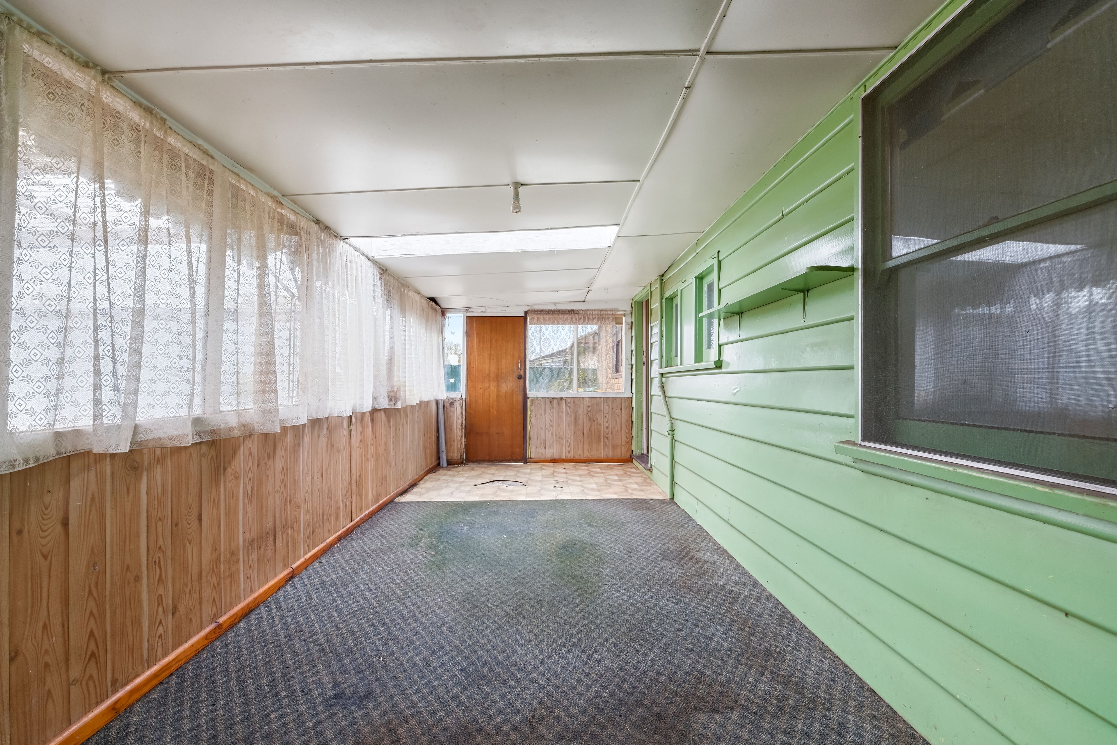 13 Grammar Street — photo 10 of 18