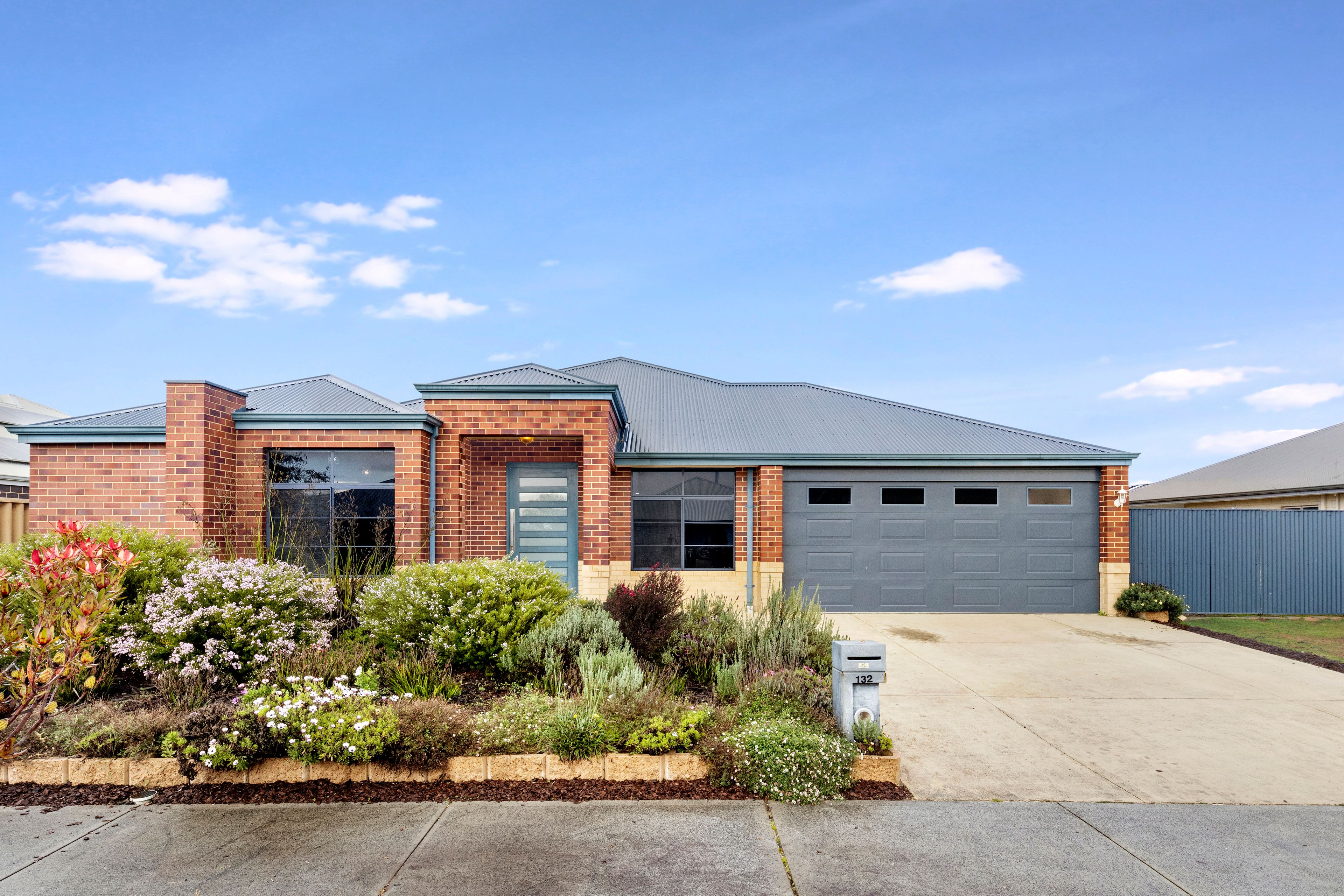 132 Hawker Approach, Yalyalup WA 6280