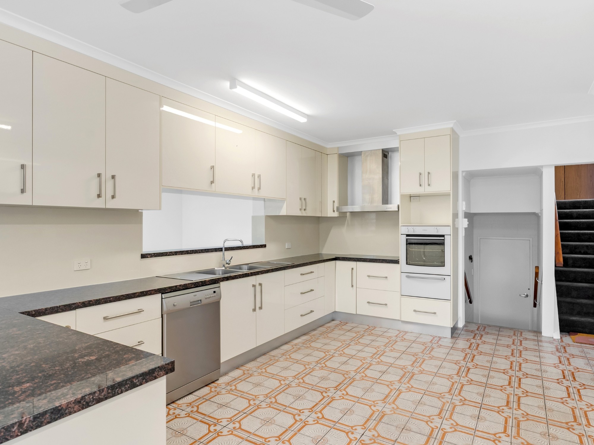 375 Varley Street, Yorkeys Knob, QLD 4878