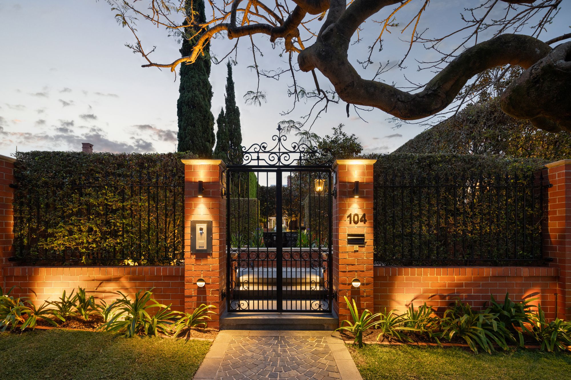 104 Alexandra Road, Ascot, QLD 4007