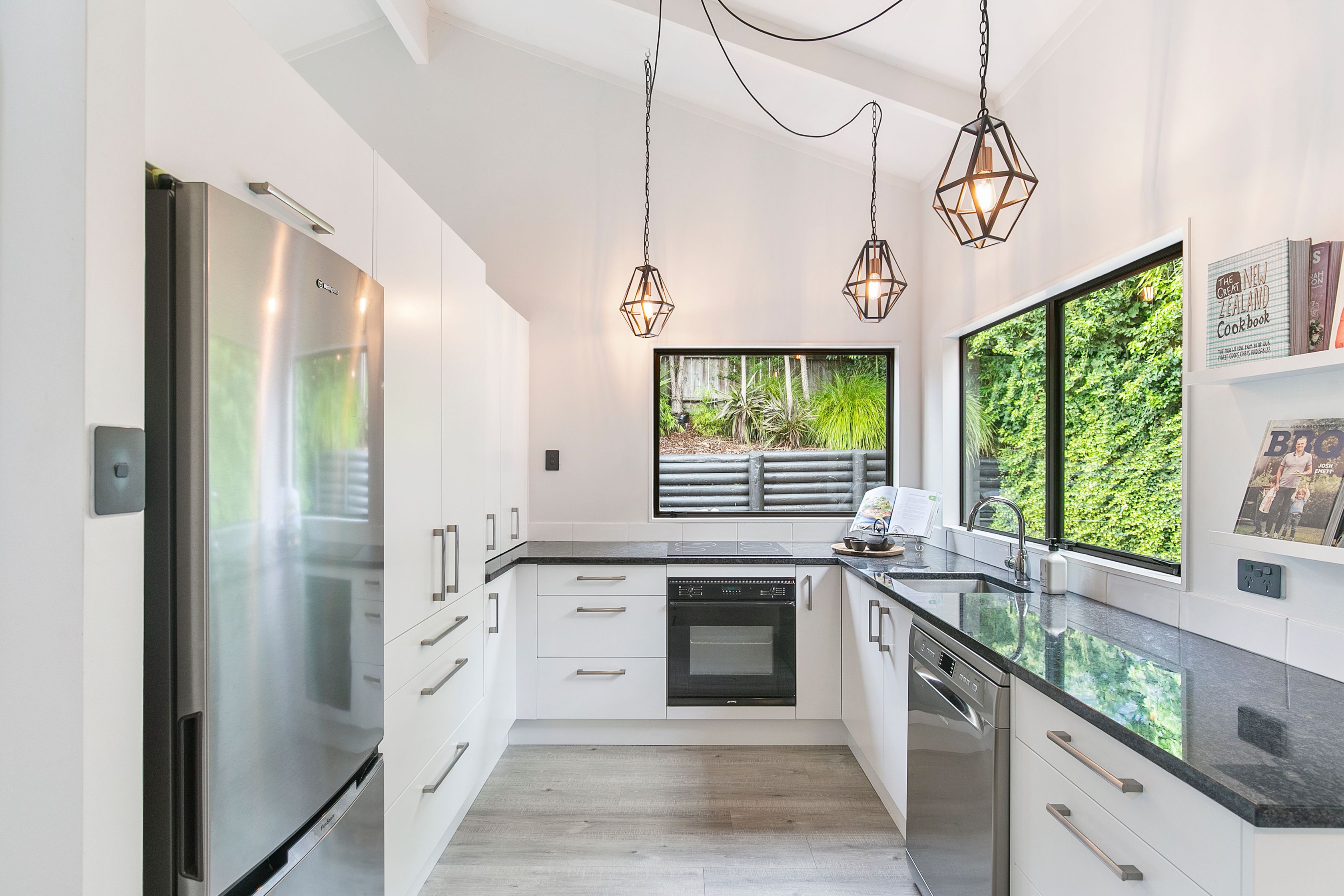 7/96a Verbena Road, Birkdale, North Shore City