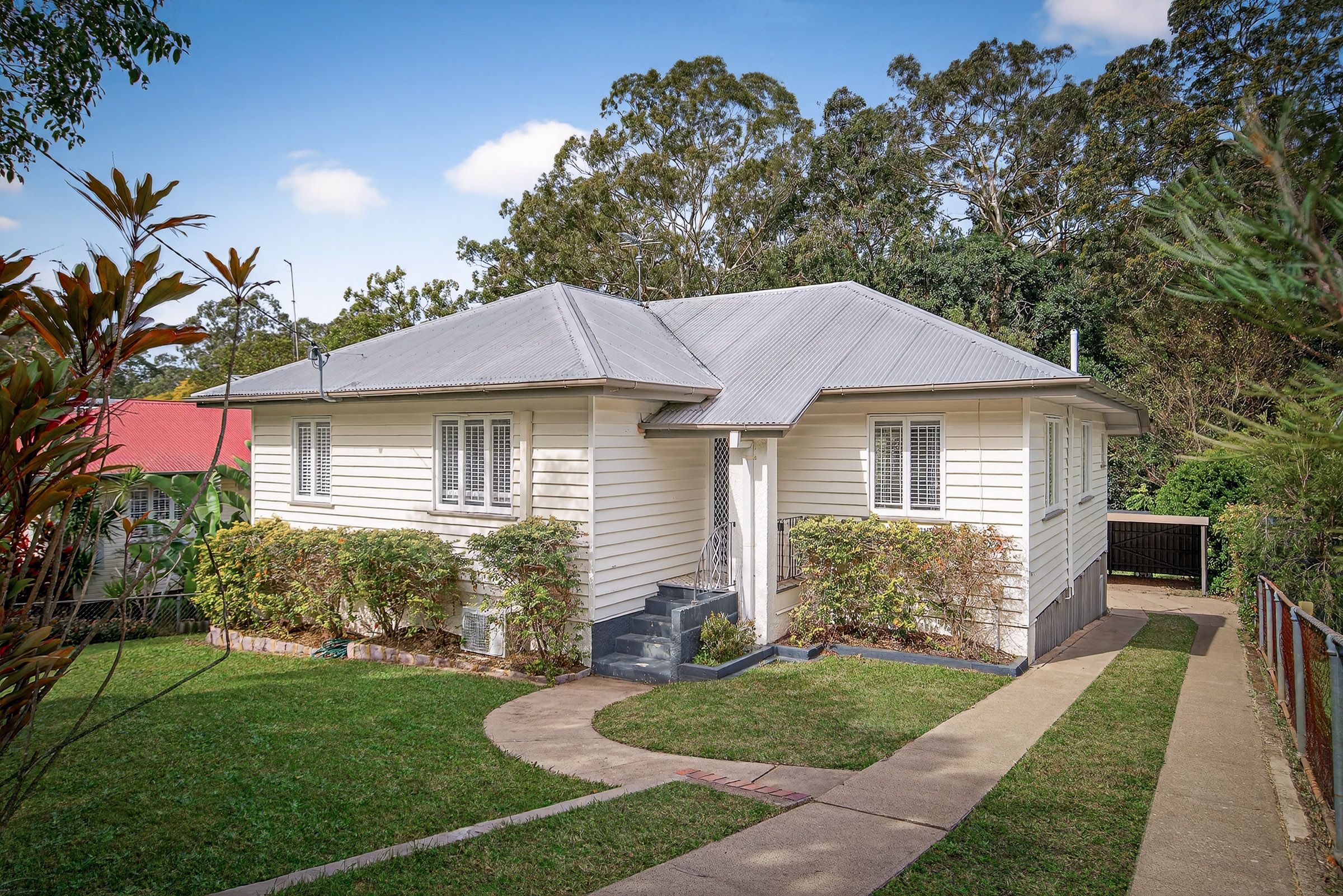 120 Laura Street, Tarragindi, QLD 4121