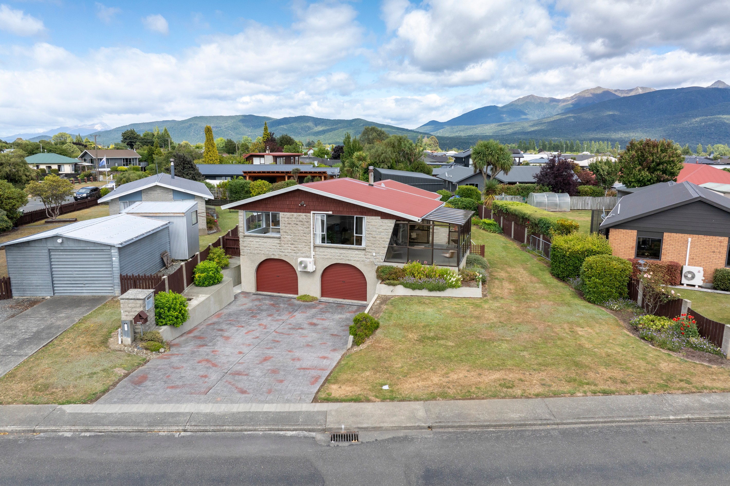 43 Howden Street, Te Anau, Southland District