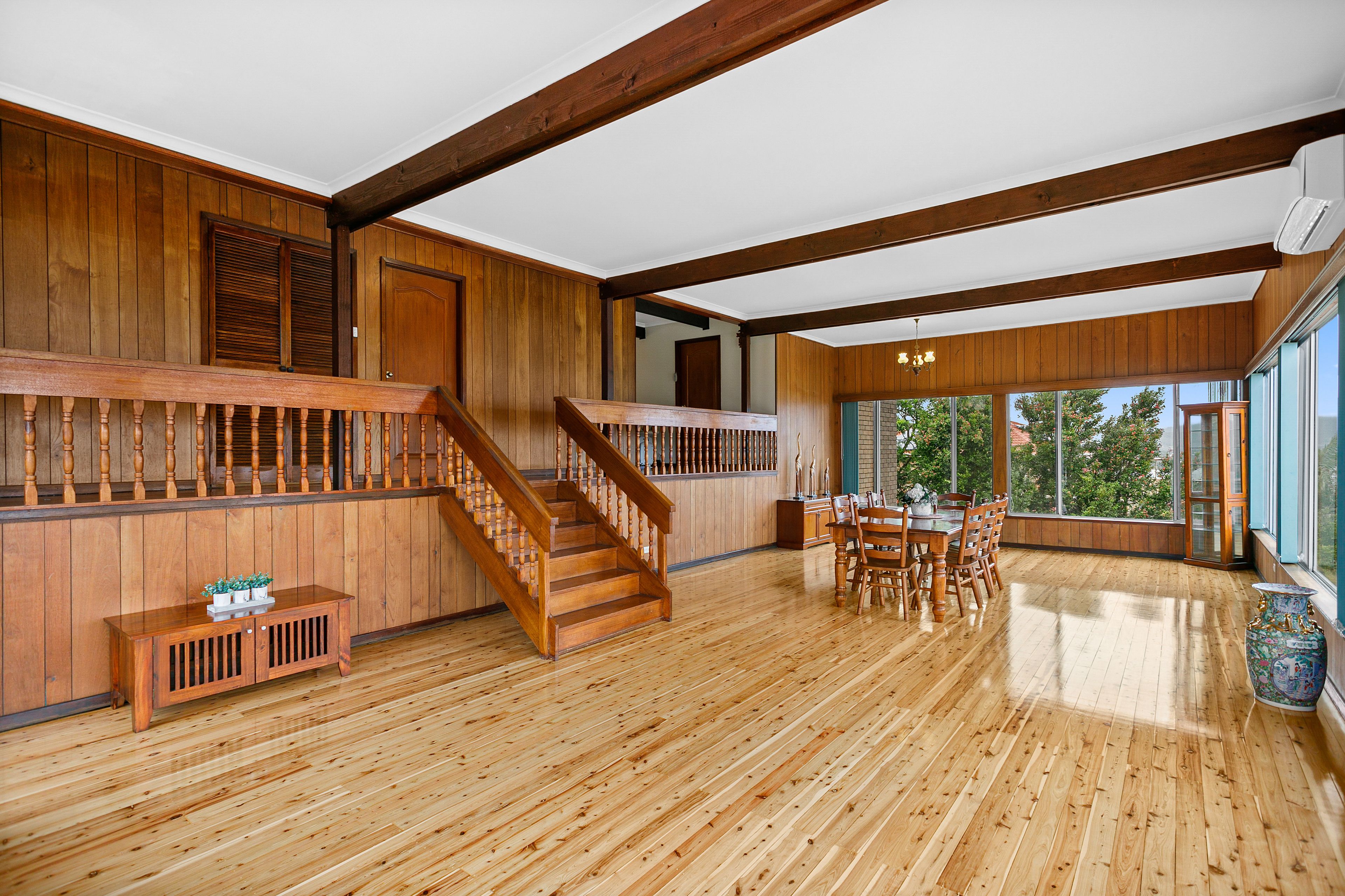 172 Landy Drive — photo 3 of 13