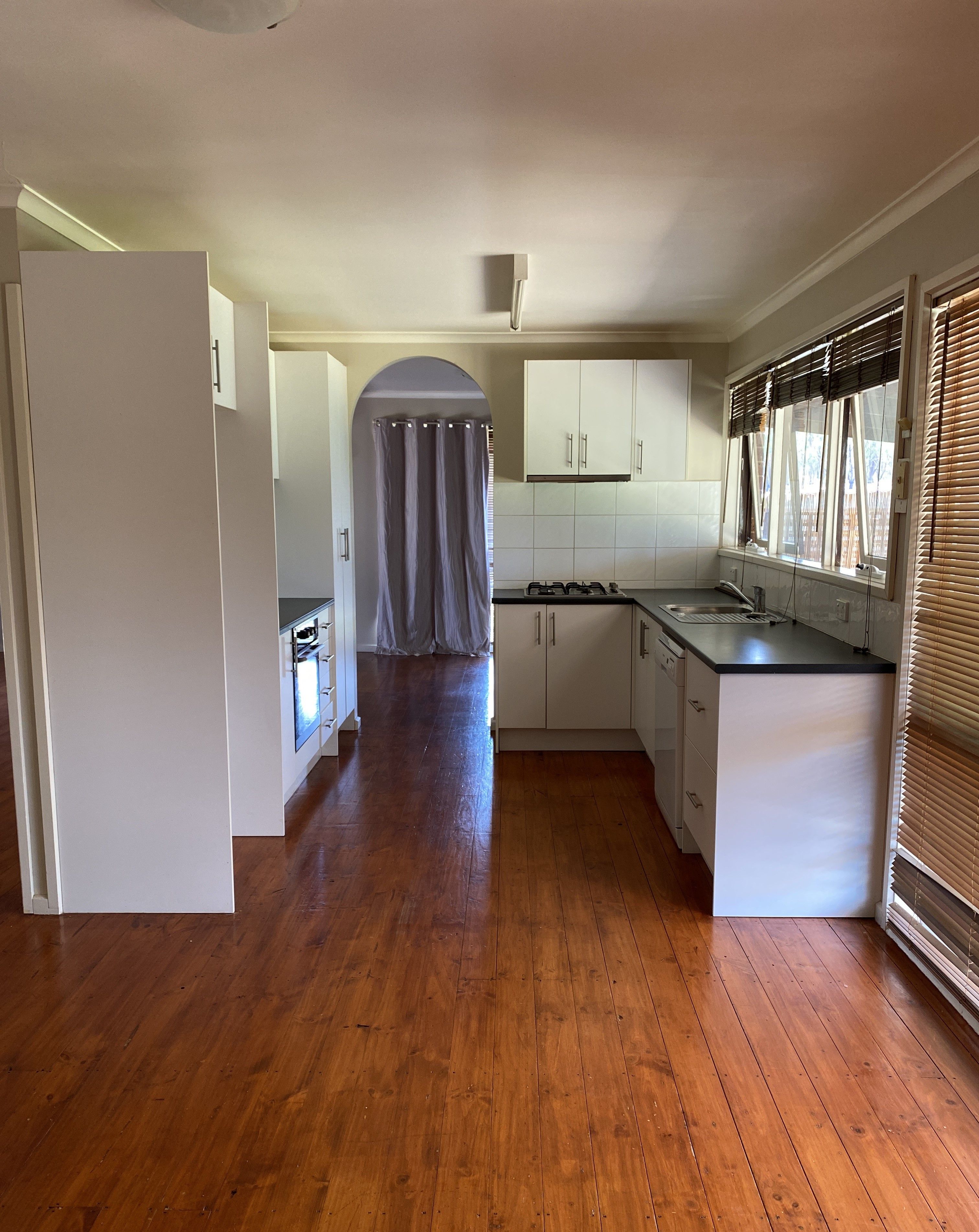 30 Avenel Road, Seymour, VIC 3660