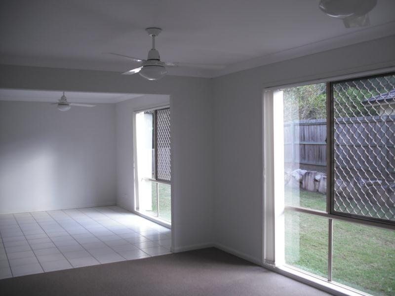 52 Salubris Place, Moggill, QLD 4070