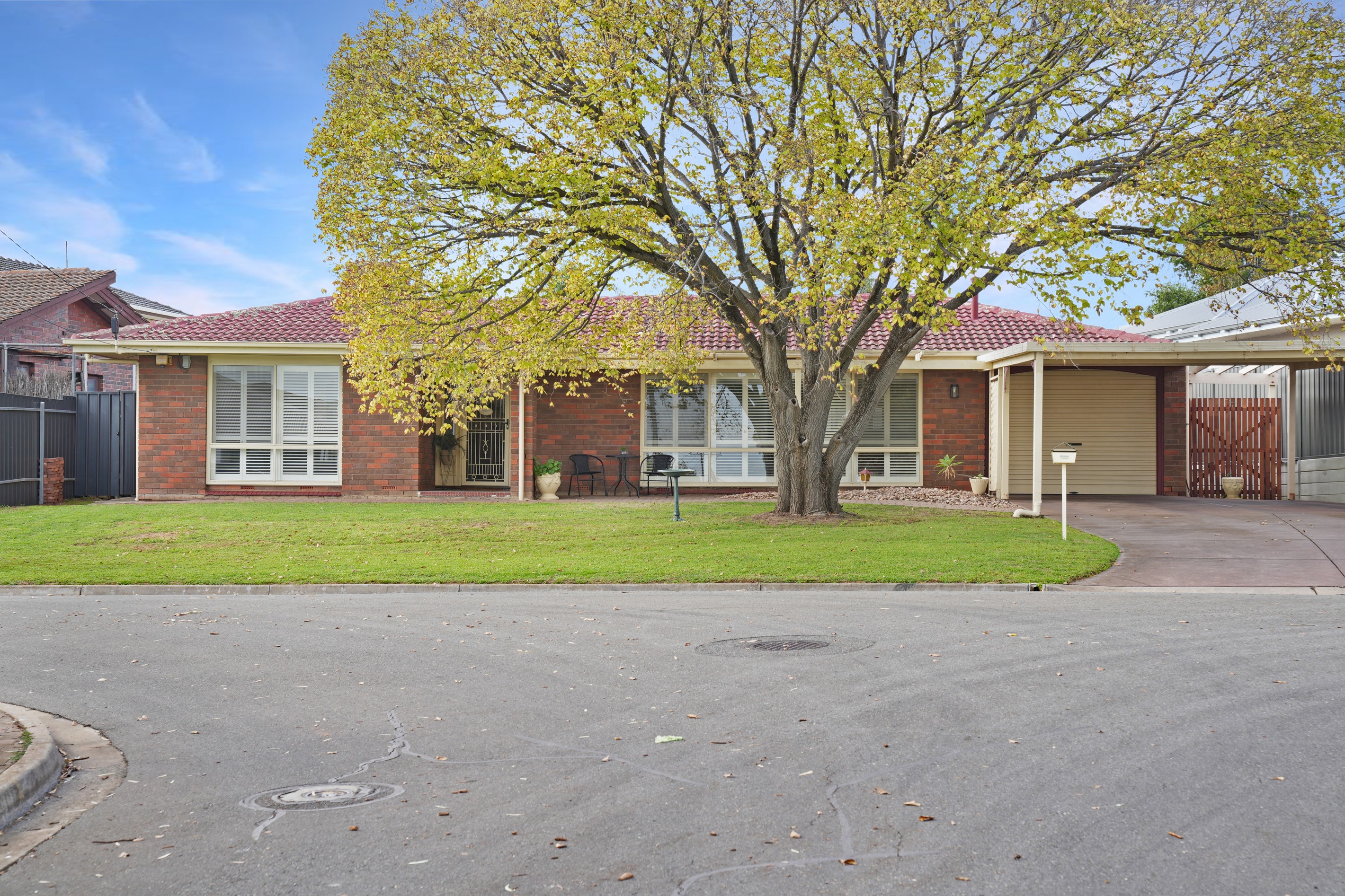 6 Rosemary Drive, Modbury North, SA 5092