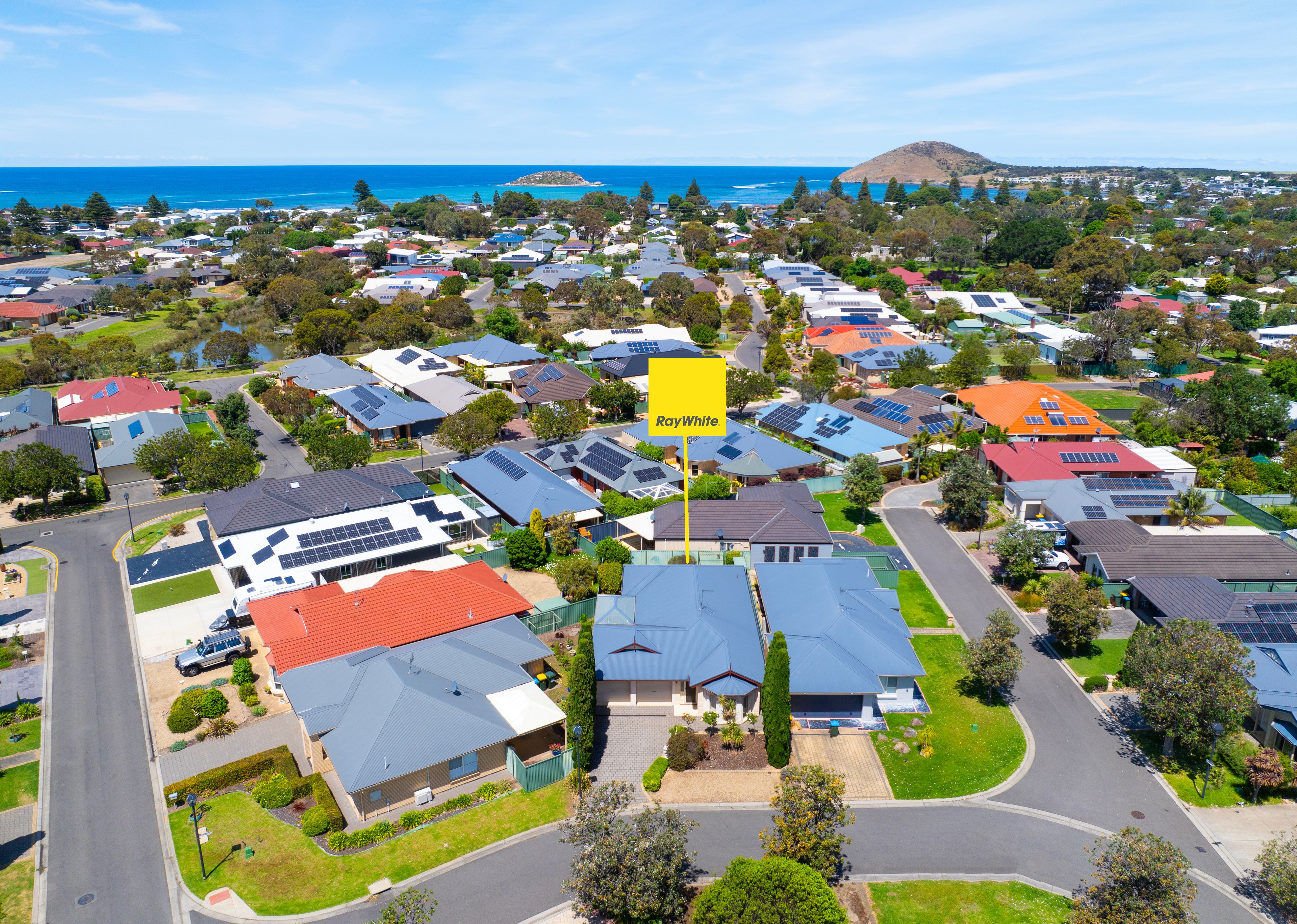 3 Robb Street , Encounter Bay SA 5211
