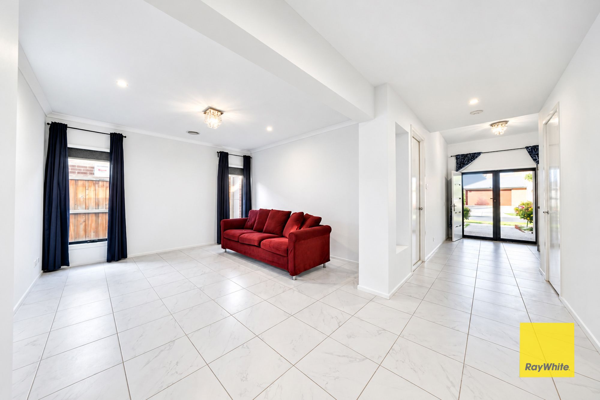 13 Karpass Street — photo 4 of 26