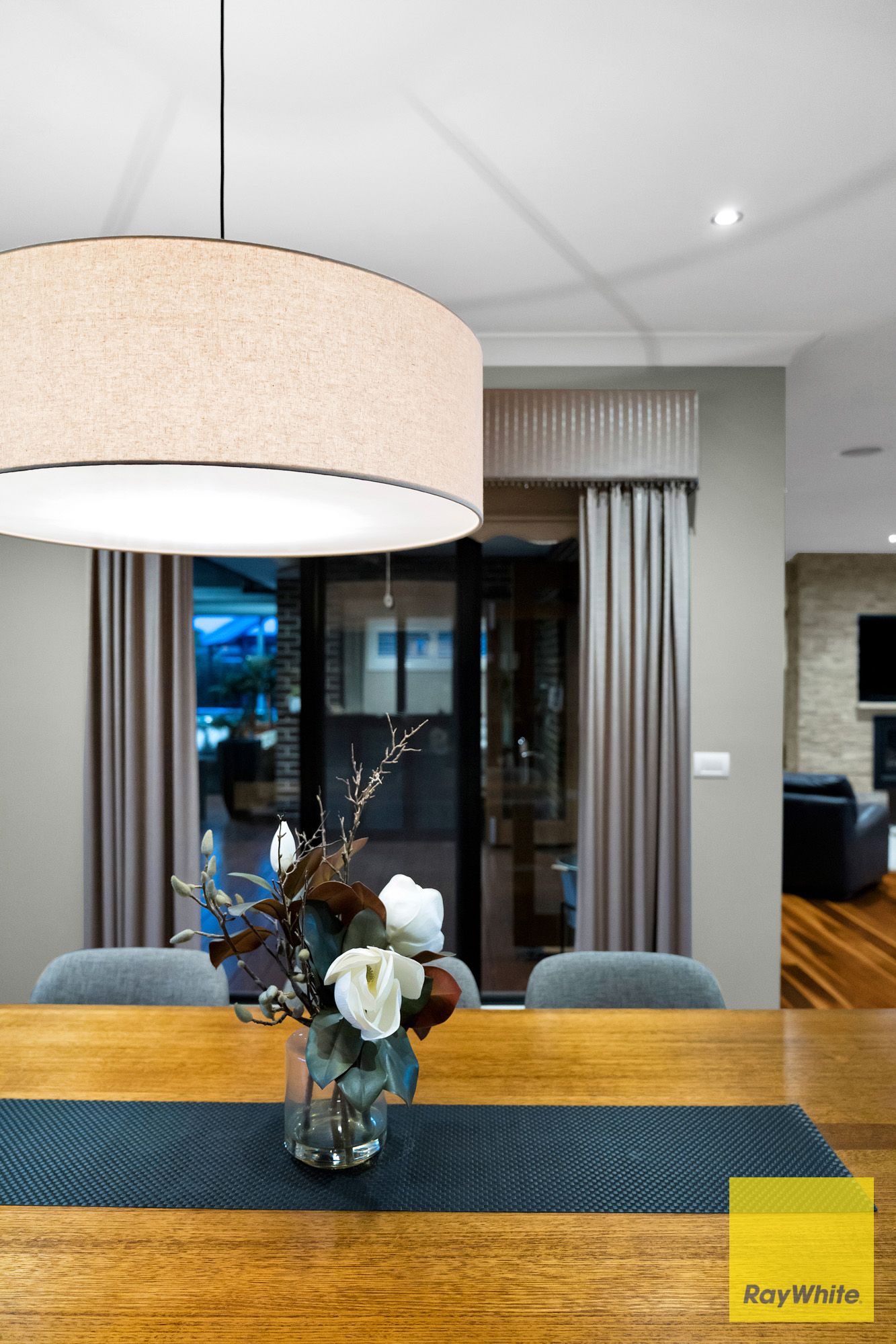 15 Empire Drive — photo 18 of 30