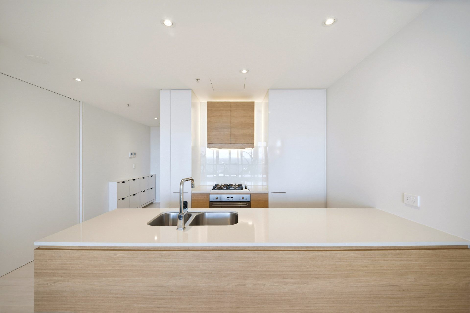 2305/45 Macquarie Street — photo 6 of 24