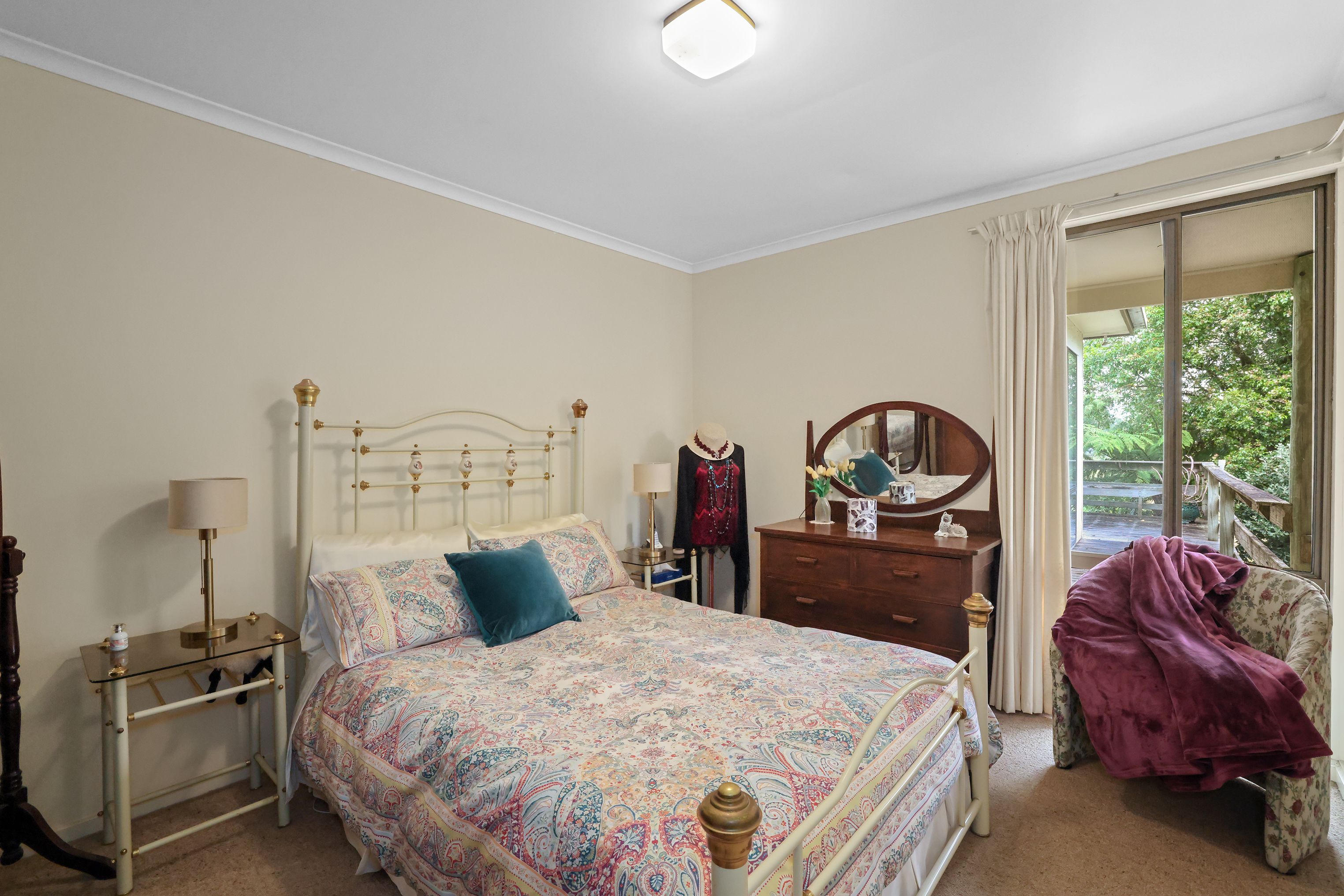 29 Hall Road — photo 11 of 18