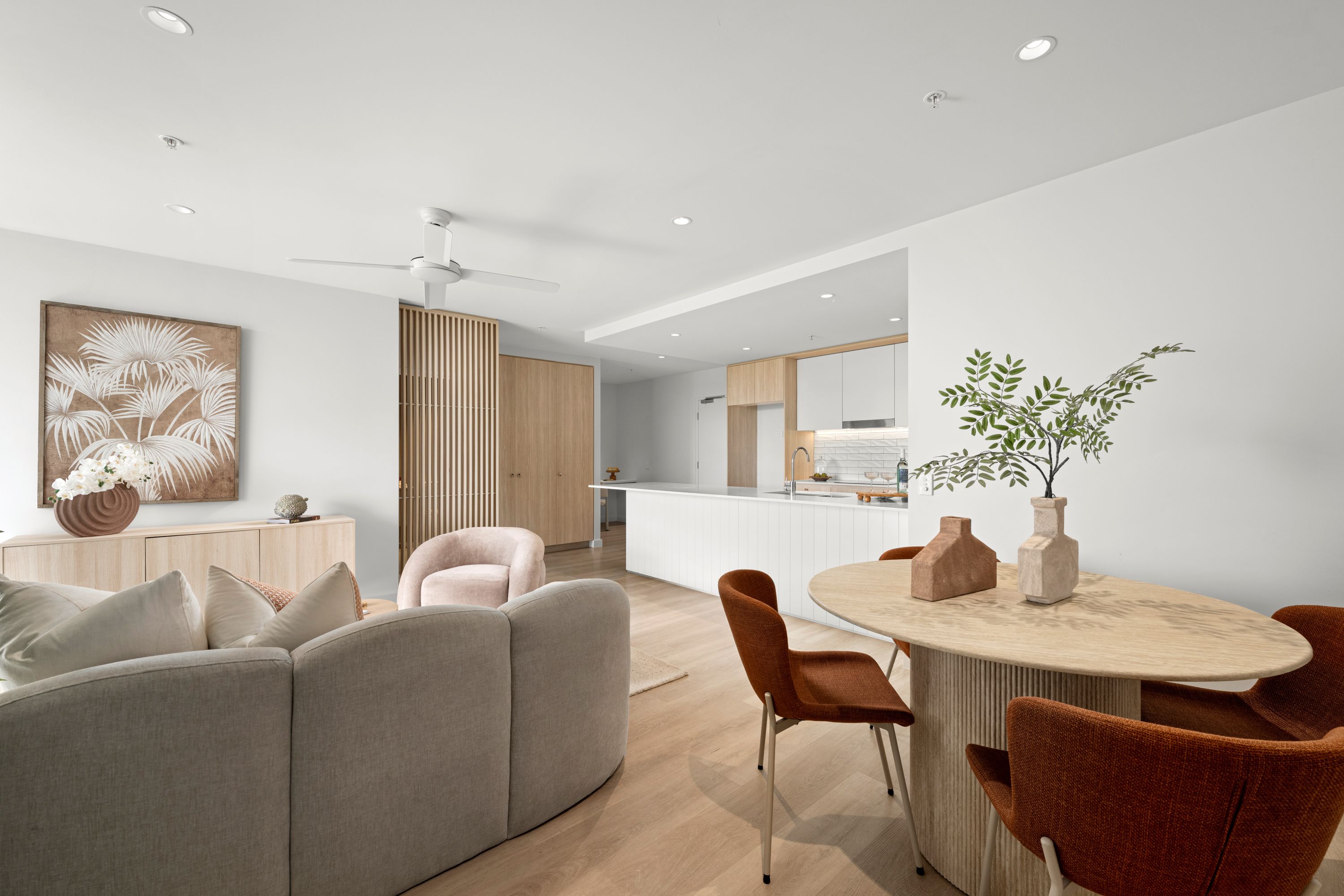6408/6 Emporio Place — photo 10 of 25